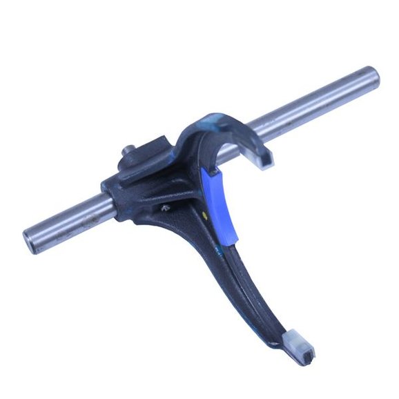 OMIX-ADA Shift Mode Fork OMIX-ADA 18676.80 Shift Mode Fork for 97-06 Jeep Wrangler TJ; 97-01 Cherokee XJ; 93-96 Grand Cherokee ZJ and 02-07 Liberty KJ