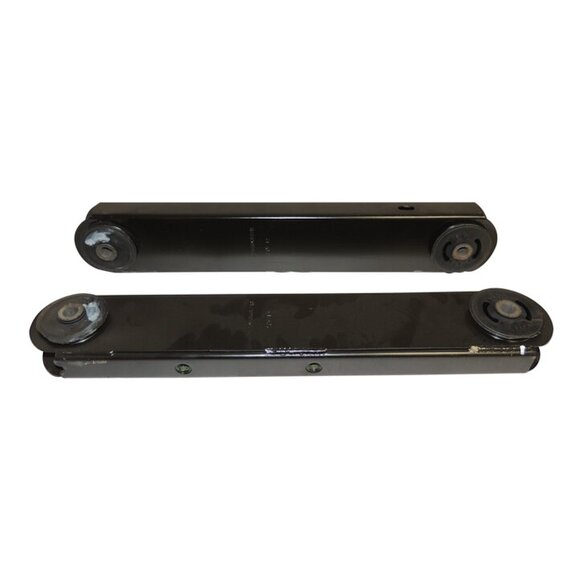 Crown Automotive Rear Lower Control Arm Set Crown Automotive 52128866K Rear Lower Control Arm Set for 02-07 Jeep Liberty KJ