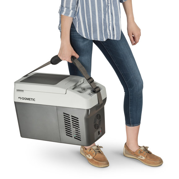 Dometic 9600001417 CDF11 Portable Fridge/Freezer 11 Quarts Quadratec