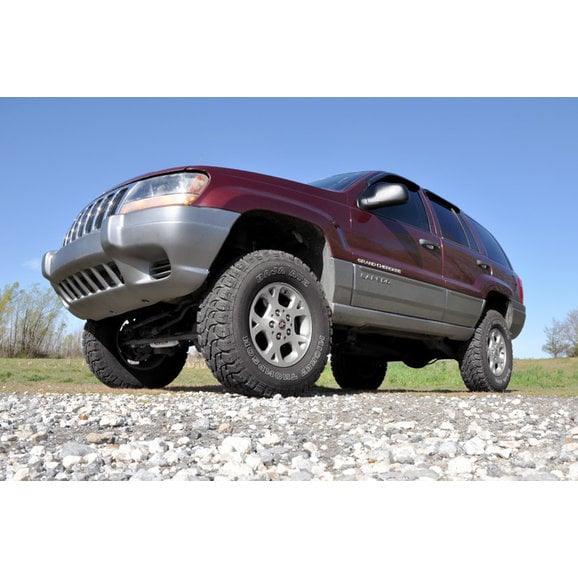 Rough Country 4in Jeep Suspension Lift Kit (99-04 Grand Cherokee WJ)