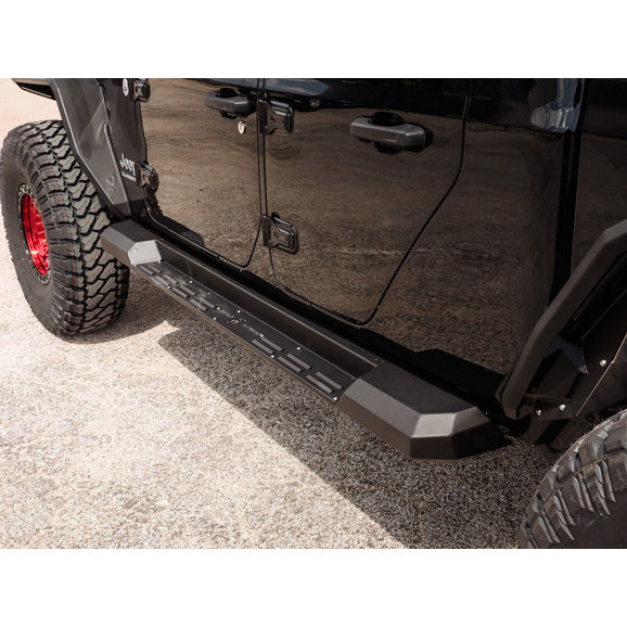 Road Armor Stealth Running Board Steps Road Armor 520STP4B Stealth Running Board Steps for 2020 Jeep Gladiator JT