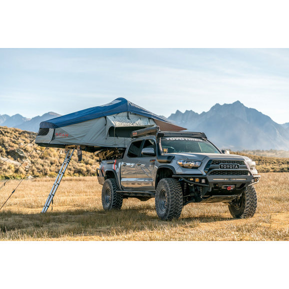 Roam Adventure Co. Vagabond XL Rooftop Tent Roam Adventure Co. Vagabond XL Rooftop Tent