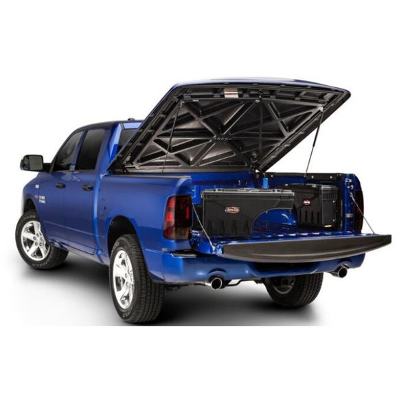 Undercover SwingCase for 20-23 Jeep Gladiator JT | Quadratec
