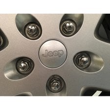 Jeep Wheel Bolt Patterns & Typical Lug Bolt Torque Specifications |  Quadratec