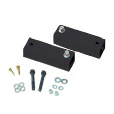 Skyjacker TCL30 Transfer Case Lowering Kit for 84-93 Jeep Cherokee XJ with 3"-4" of Suspension Lift
