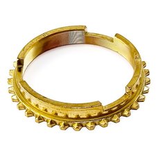 OMIX 18883.10 1st Gear Synchronizer Ring for 76-86 Jeep CJ