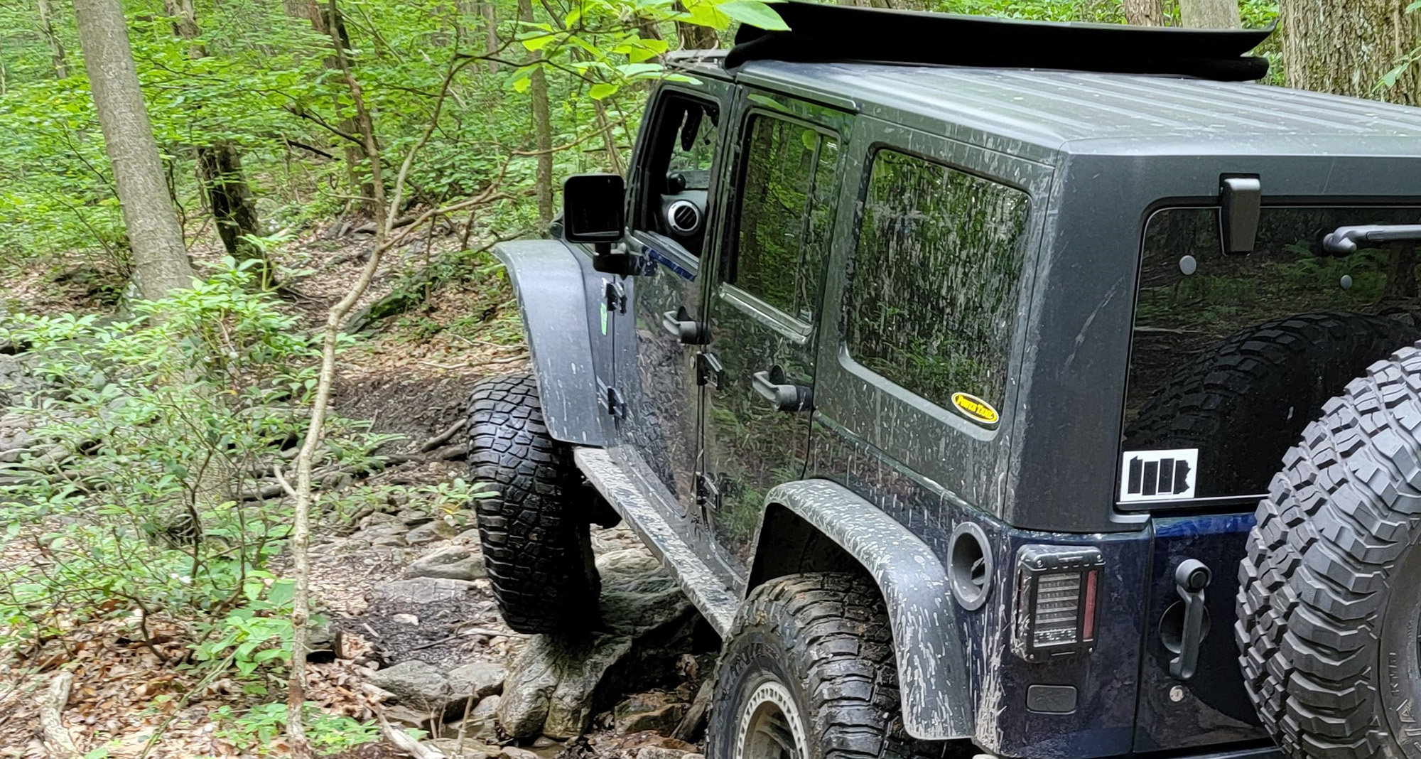 How To Replace Your Jeep's Damaged Power Mirror Quadratec