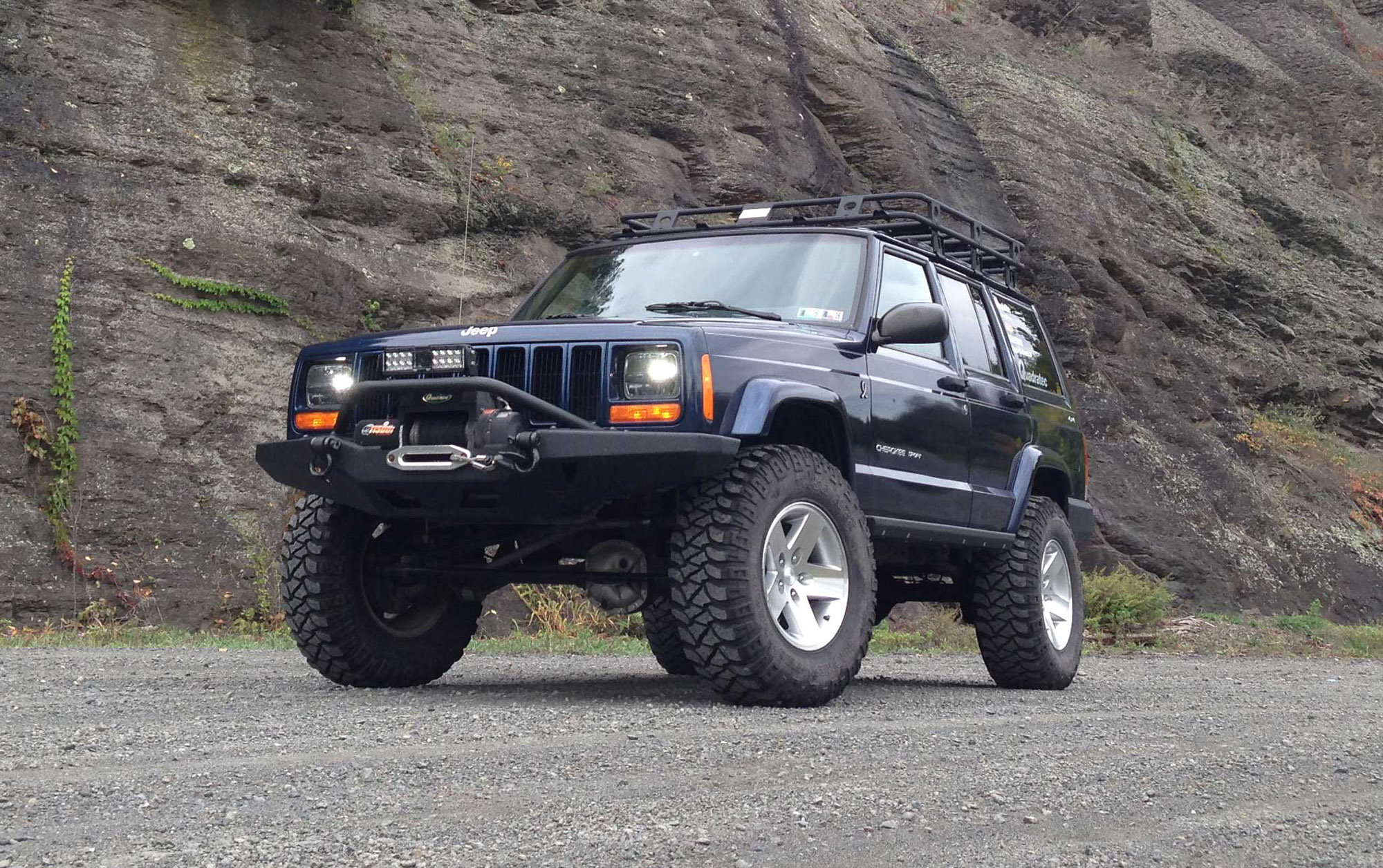 Cherokee XJ Sport — Davis AutoSports