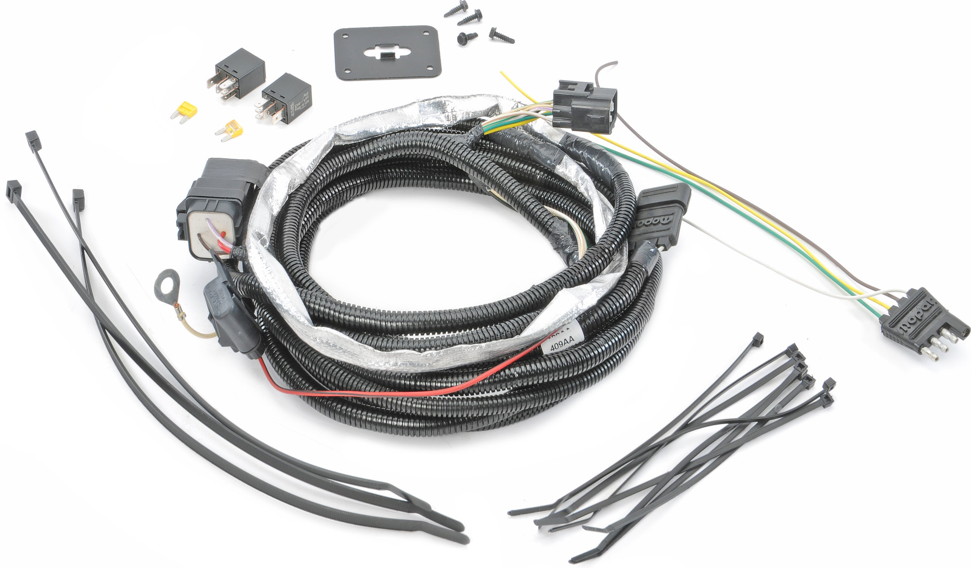 Mopar 82209770AB 4-Way Flat Hitch Wiring Harness for 05-06 Jeep Grand 2006 Jeep Grand Cherokee Trailer Hitch Wiring Harness