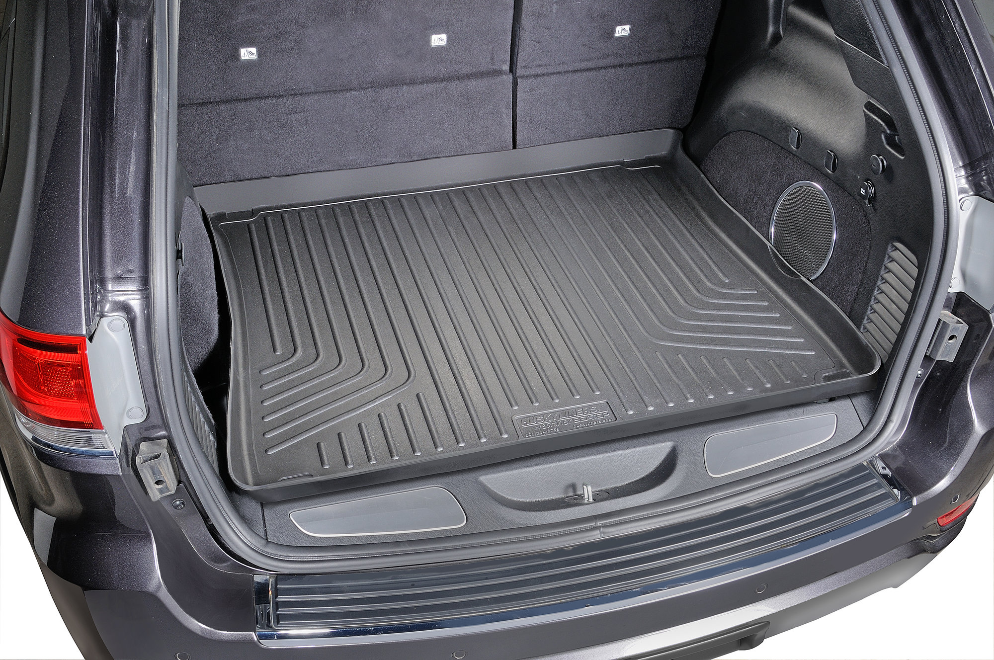 Husky Liners WeatherBeater Cargo Liner for 11-18 Grand Cherokee WK2 |  Quadratec