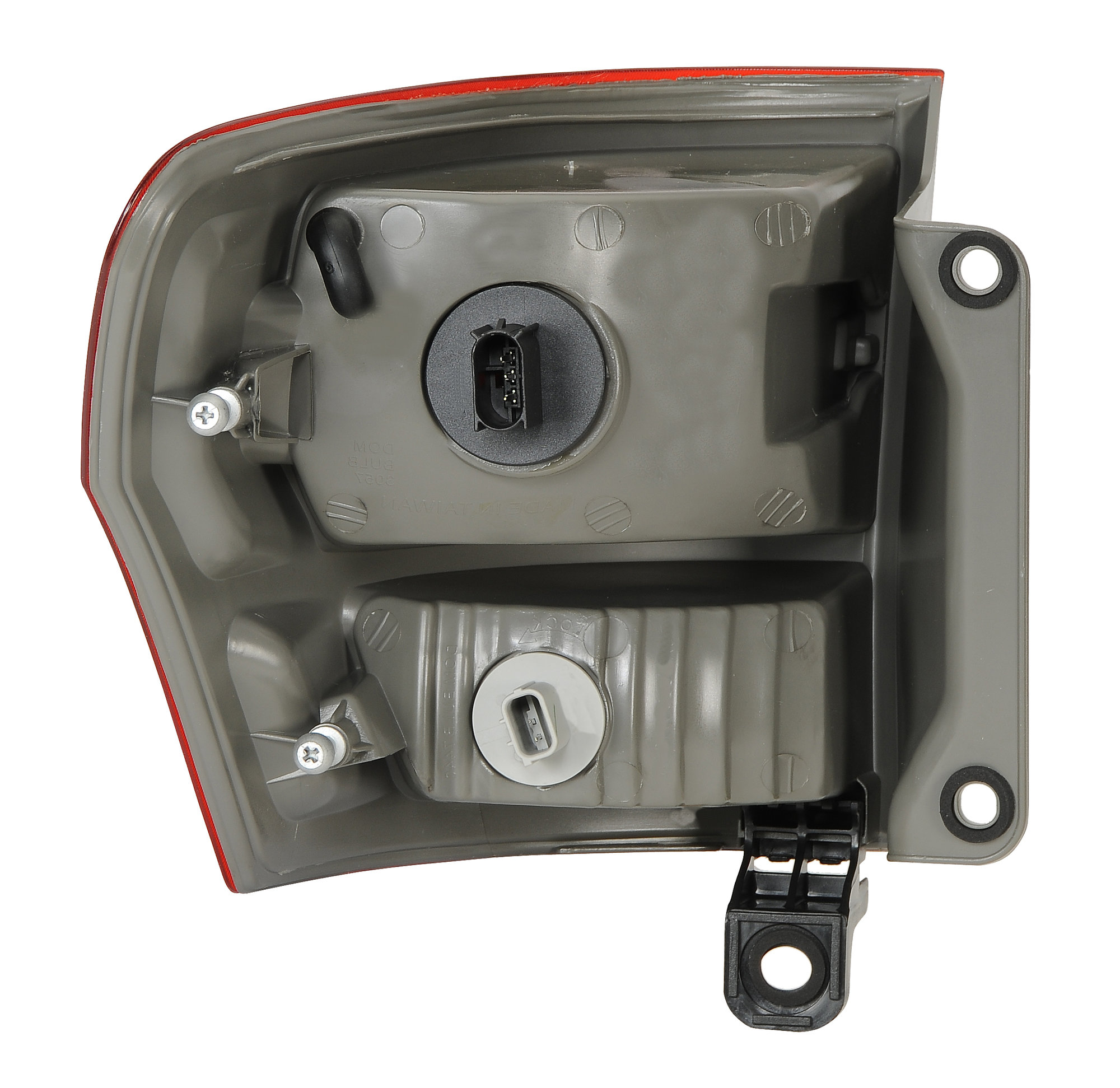 Quadratec Passenger Side Tail Light Assembly for 1113 Jeep Grand