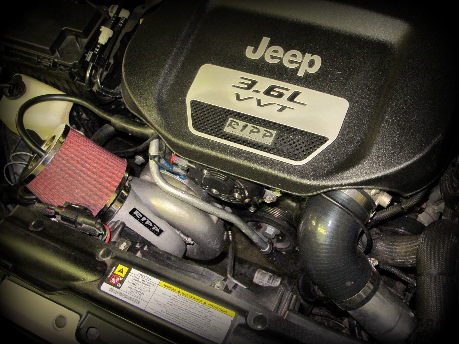 RIPP Superchargers 1214JK36SDS-M Supercharger Kit with Intercooler for  12-14 Jeep Wrangler JK with  Pentastar Engine & Manual Transmission |  Quadratec