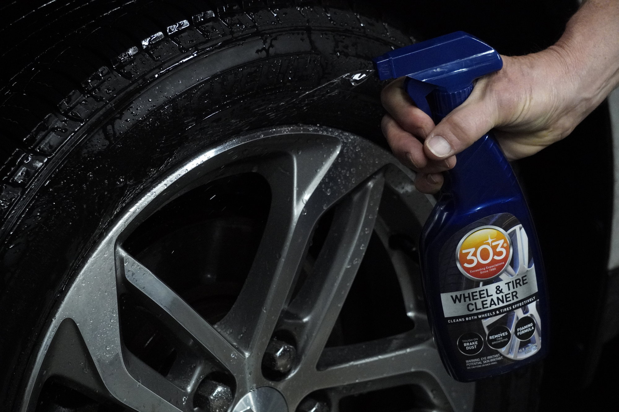 303 30590 Wheel and Tire Cleaner 16 oz.