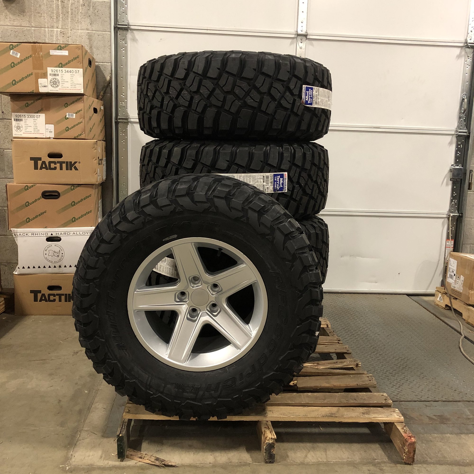 Jeep Wheel Tire Packages Quadratec >> Quadratec Rubicon Xtreme Wheel Tire Package With Bfgoodrich Mud Jeep Wheel Tire Packages Quadratec >> Quadratec Rubicon Xtreme Wheel Tire Package With Bfgoodrich Mud