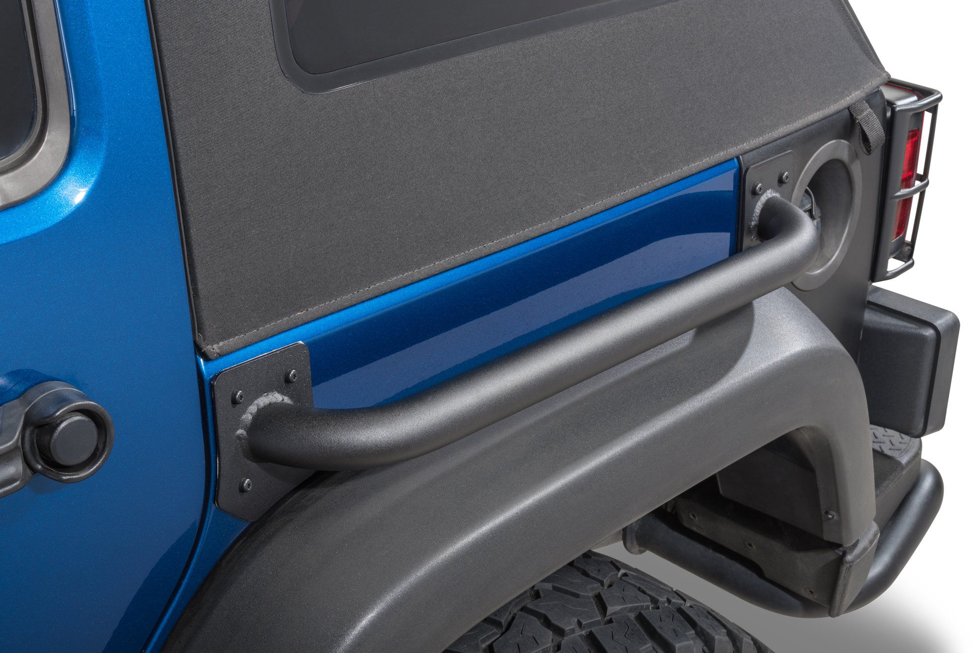 AEV 10303015AA Corner Guard Rail Kit for 0718 Jeep Wrangler Unlimited