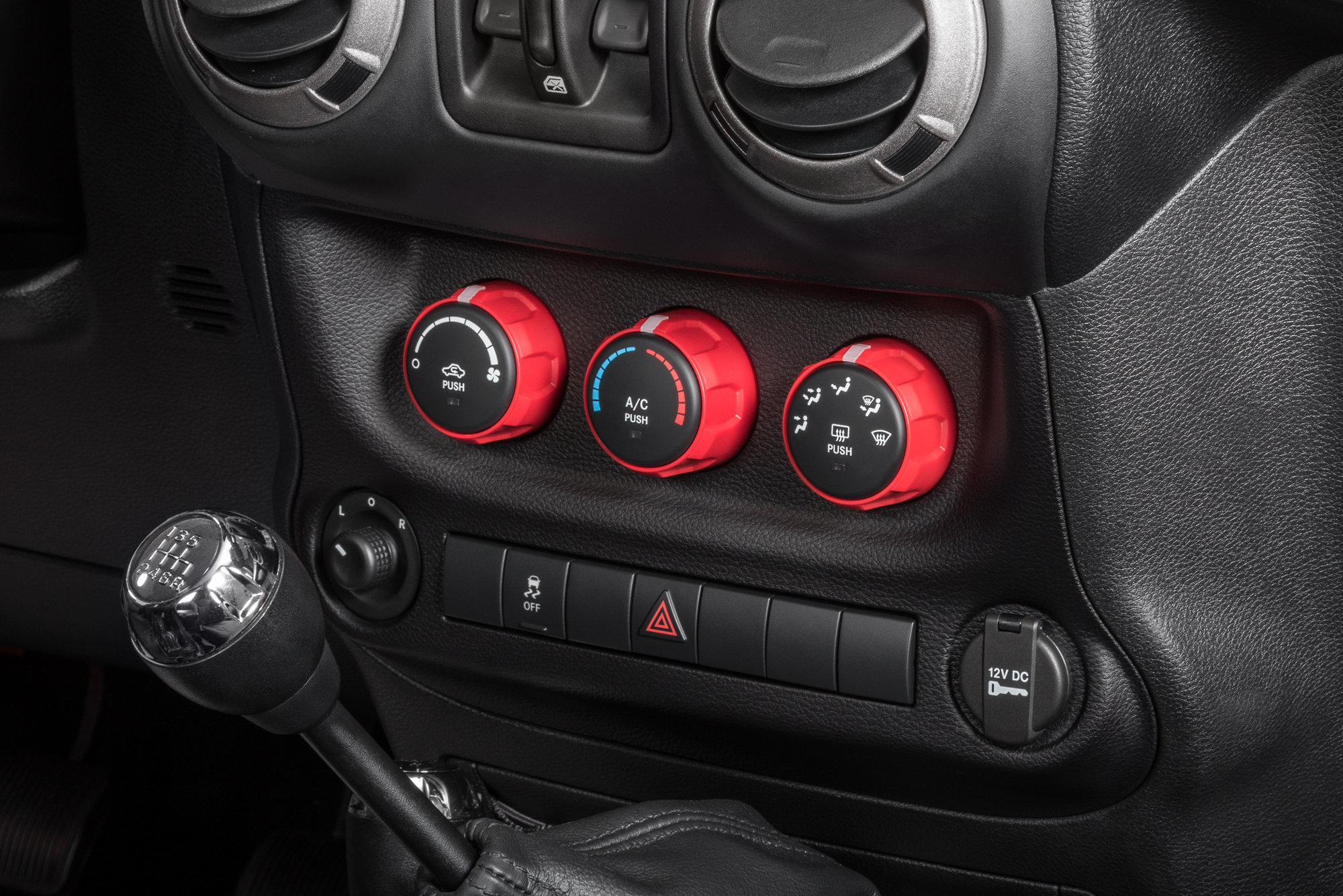 AJT Design Impact Climate Control Knob Trim Rings for 11-18 Jeep Wrangler JK  | Quadratec