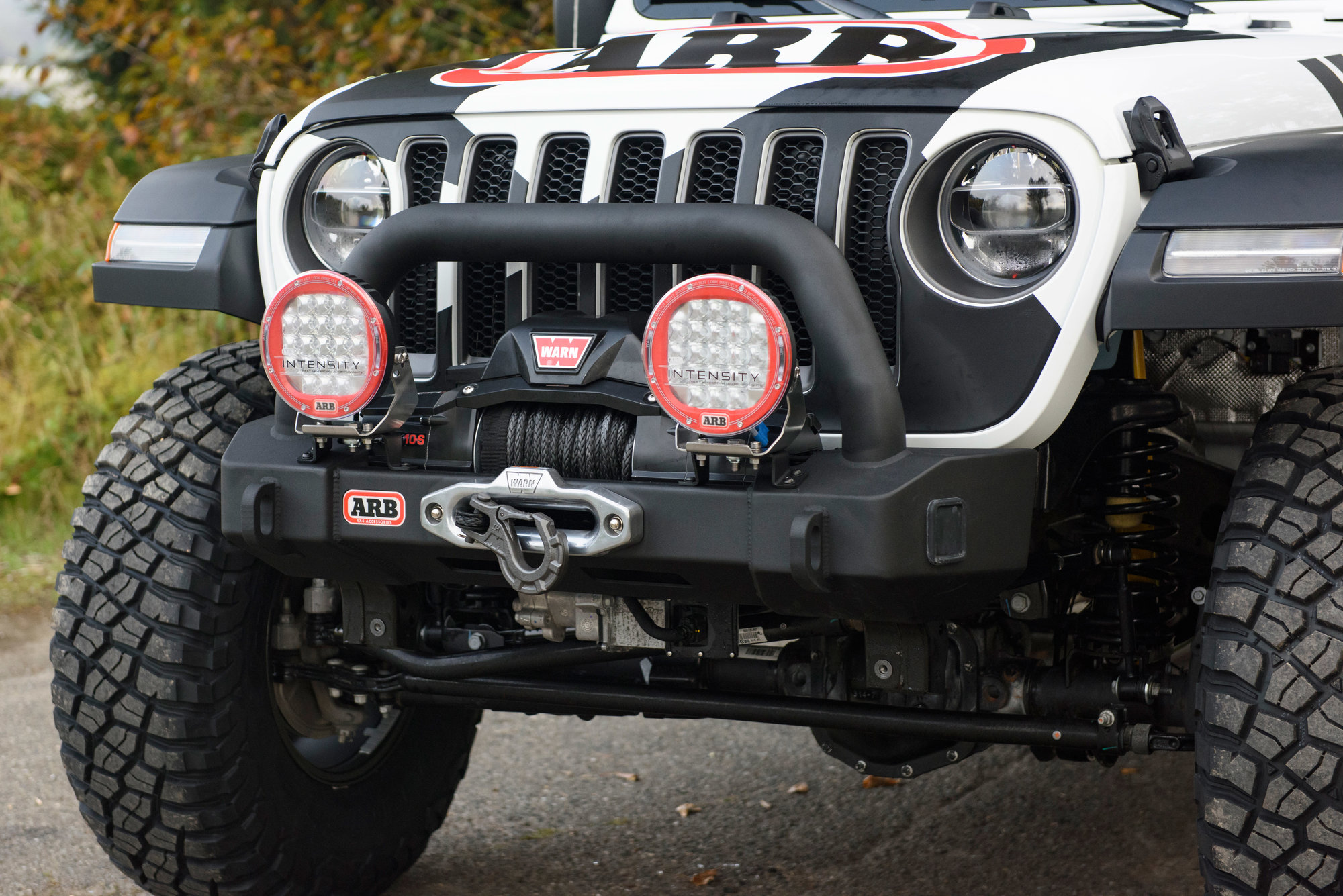 ARB - 3450450 - Stubby Bumper