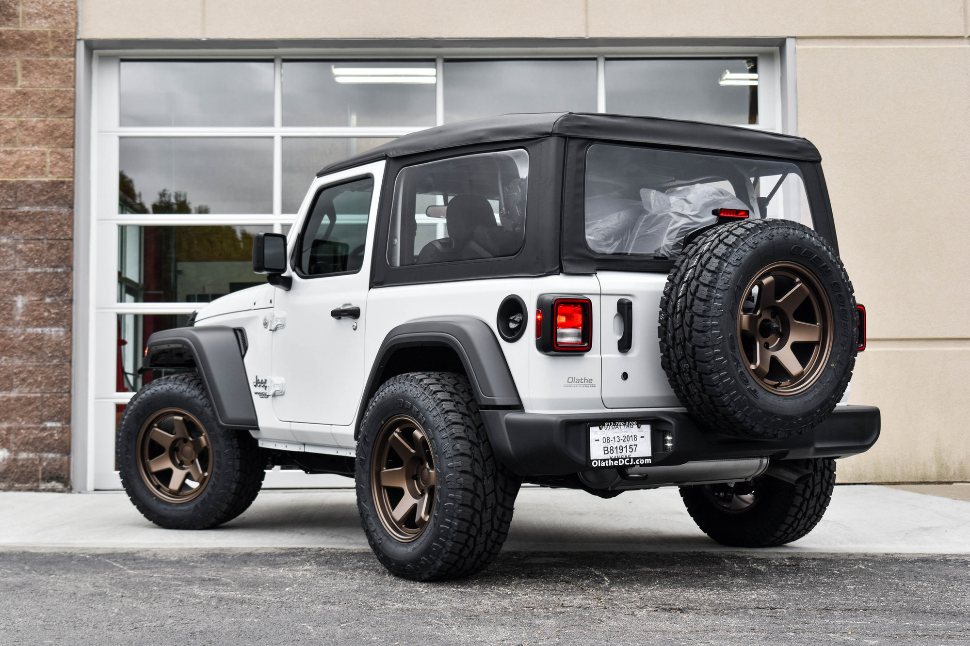 18x9.5 with 4.5in Backspace in Bronze for 07-22 Jeep Wrangler JK, JL and Gl...