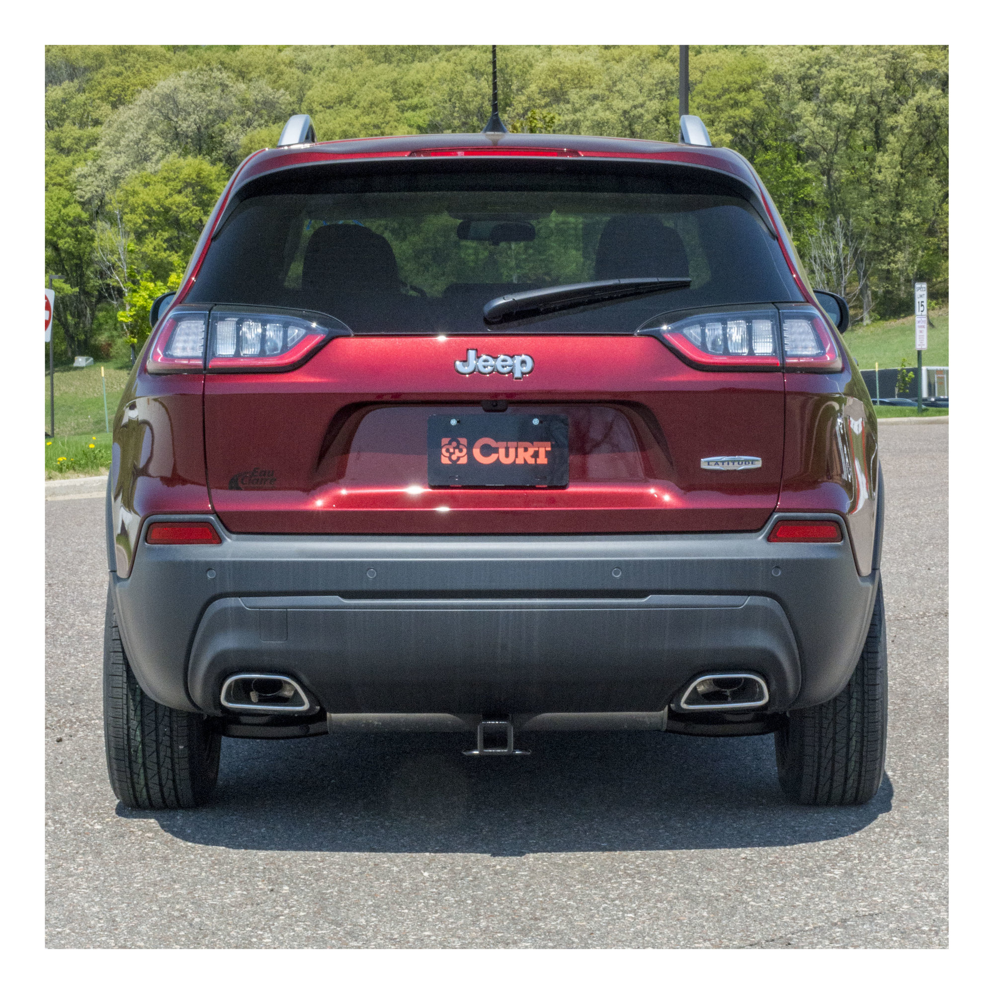 CURT Class III Trailer Hitch with 2" Receiver for 2019 Jeep Cherokee KL 2019 Jeep Cherokee Trailhawk Trailer Hitch
