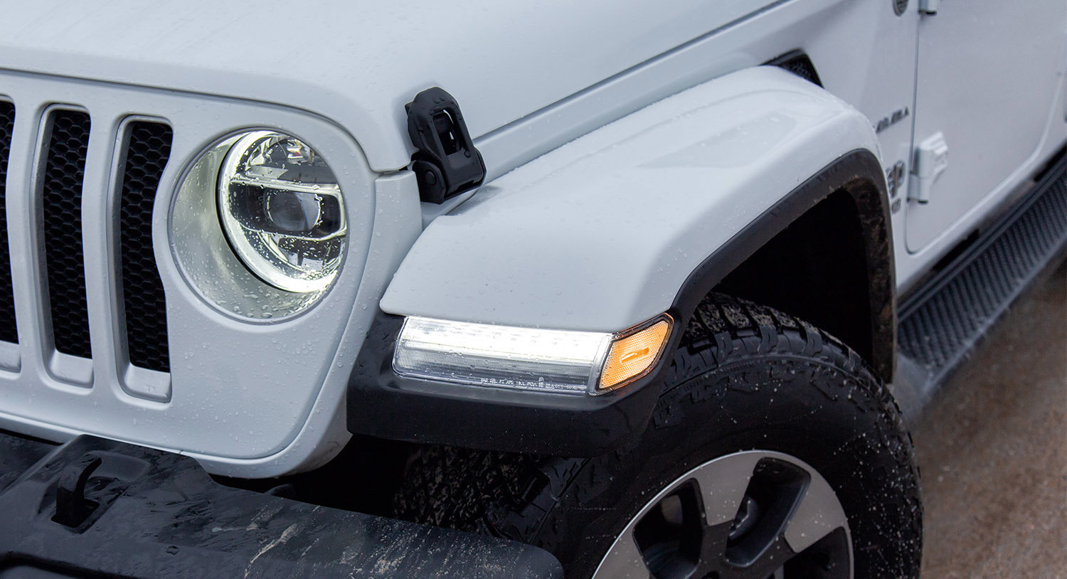 Jeep gladiator on sale led fender lights