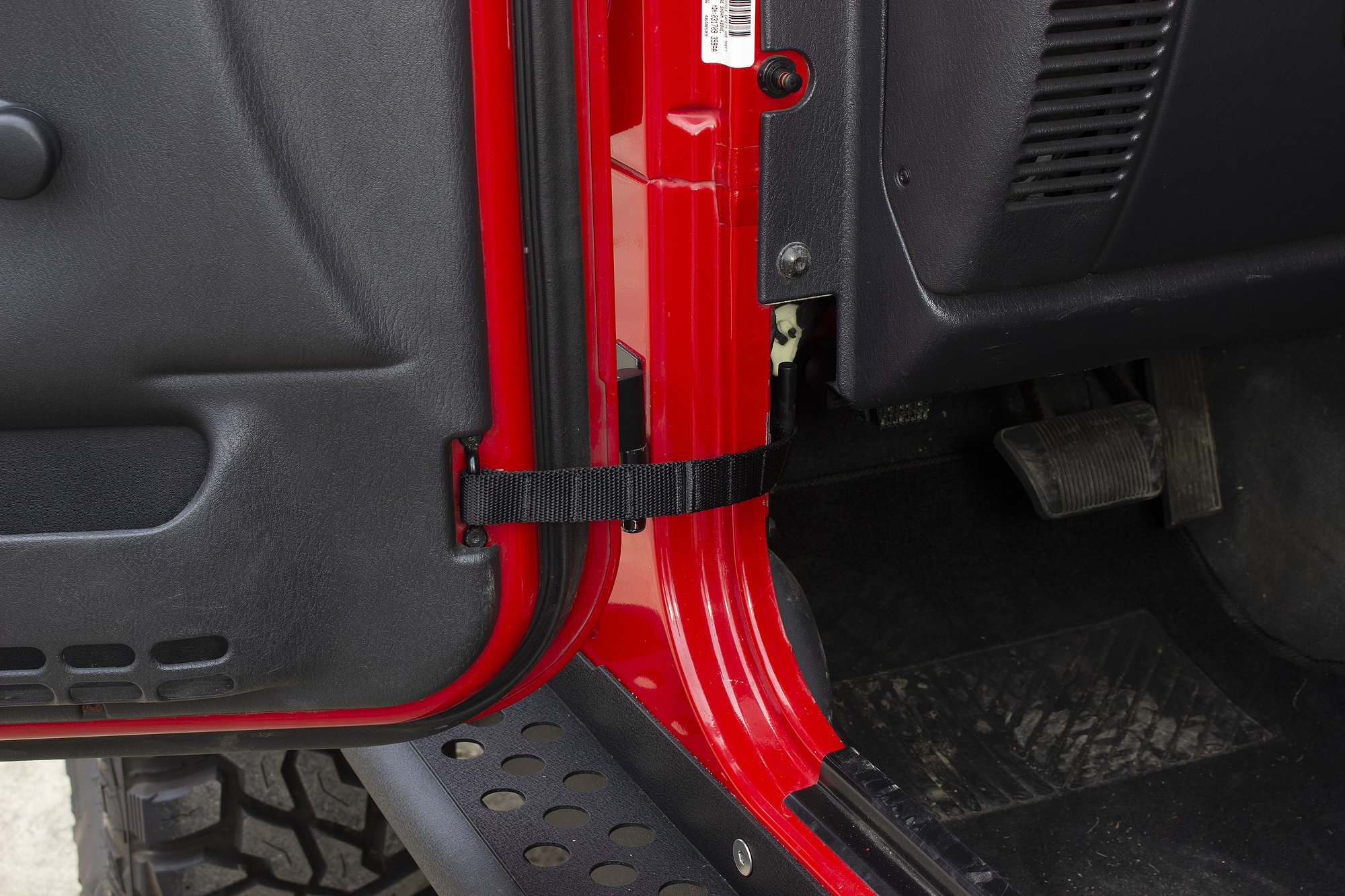 Fishbone Offroad FB55159 Door Limiting Straps for 76-06 Jeep CJ5, CJ6, CJ7,  & Wrangler YJ, TJ | Quadratec