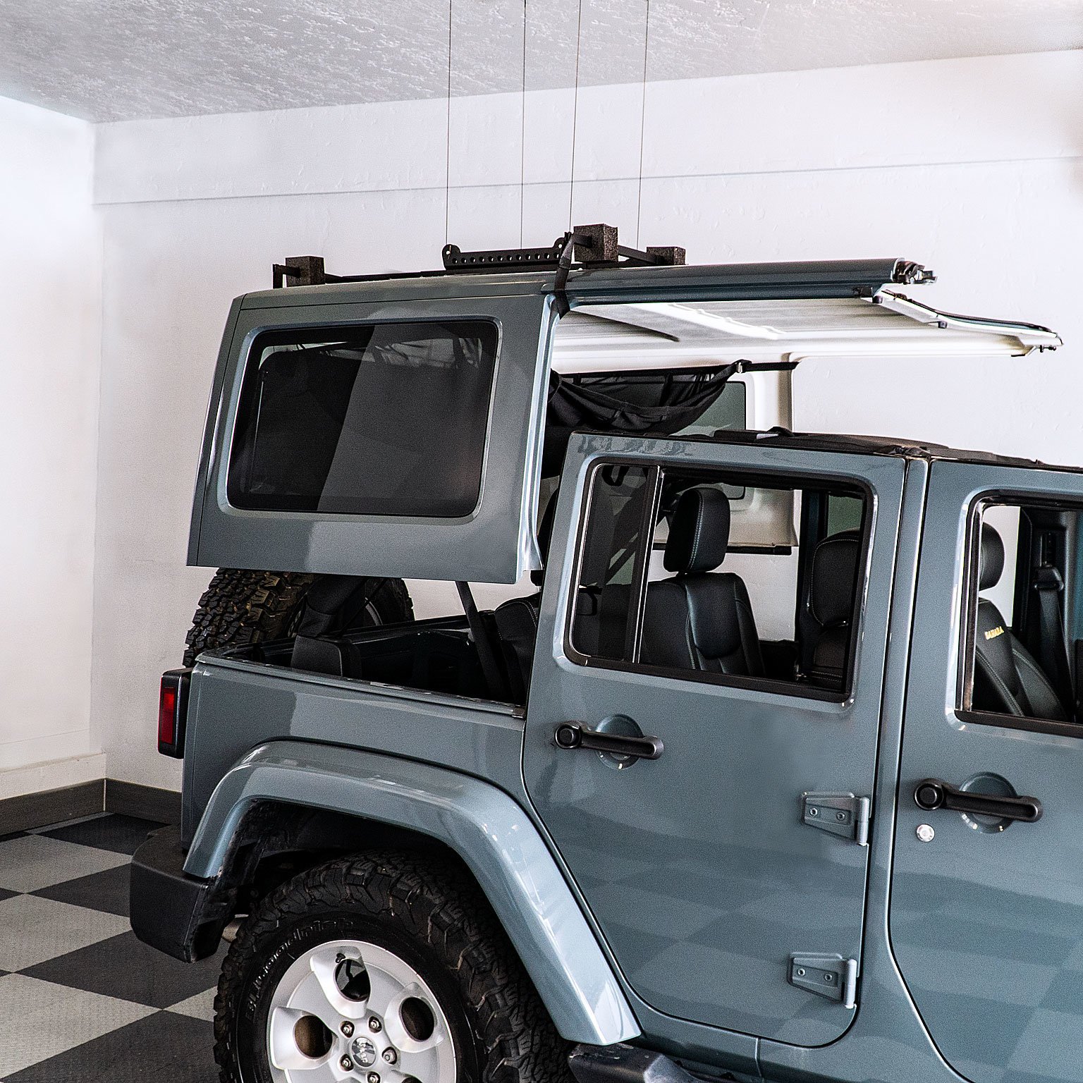 Garage Smart MYL-KHT00-01 Hardtop Lifter with Bluetooth for 07-21 Jeep  Wrangler JK and JL | Quadratec