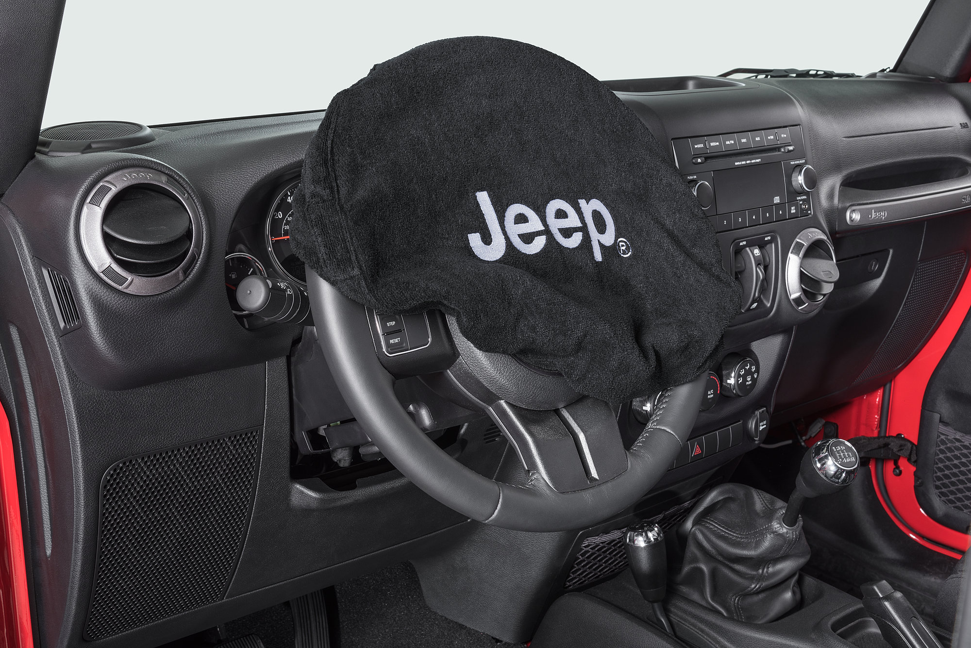 Insync Swa100jepb Jeep Logo Steering Wheel Cover Quadratec