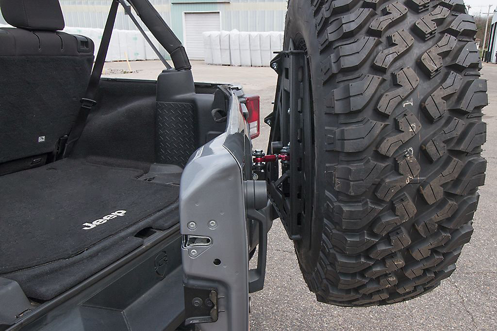 JCR Offroad JSSC JL PC Shield Rear Tire Carrier for 18 20 Jeep