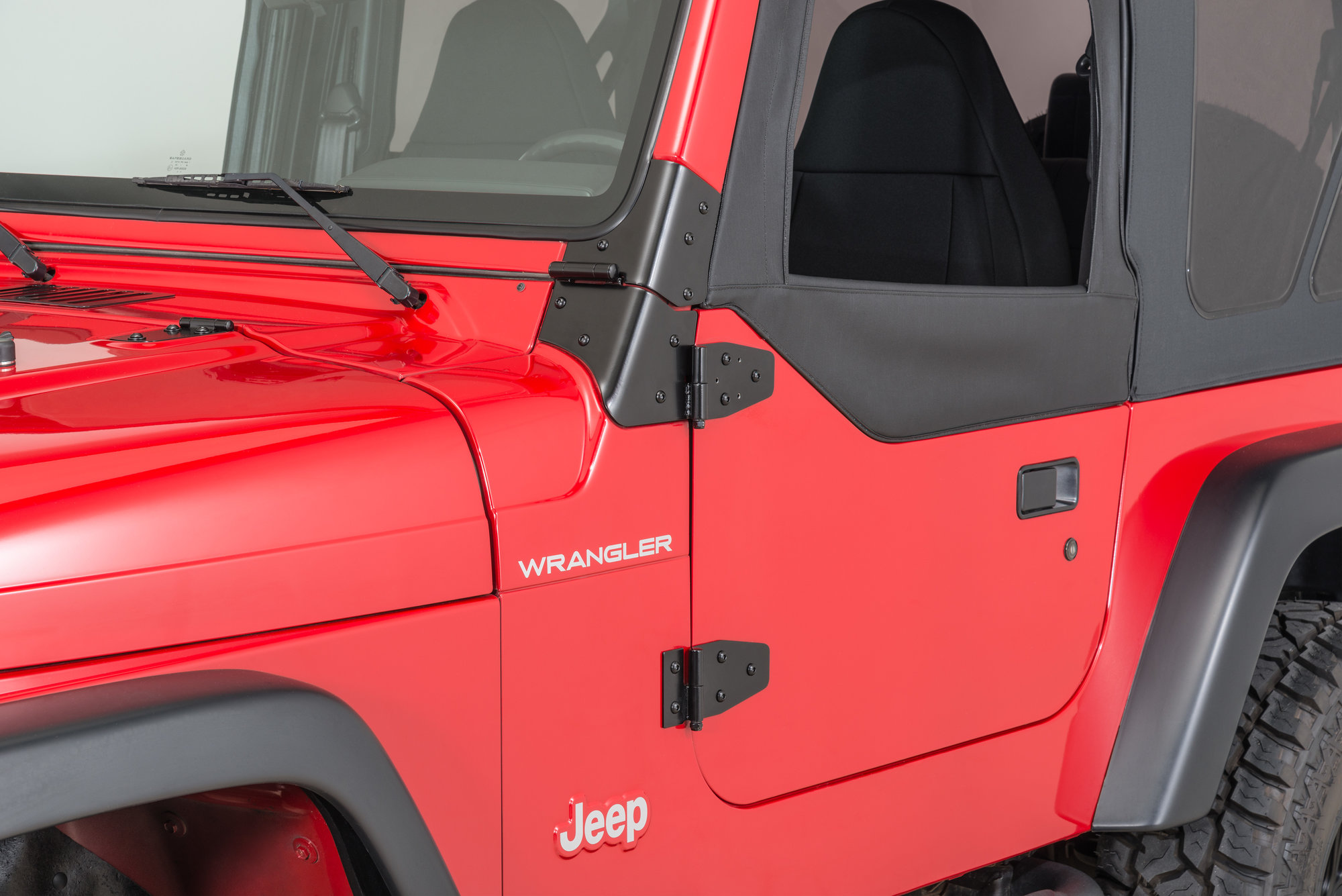 Kentrol Stainless Steel Lower Door Hinge Brackets for 76-06 Jeep CJ &  Wrangler YJ, TJ, Unlimited | Quadratec