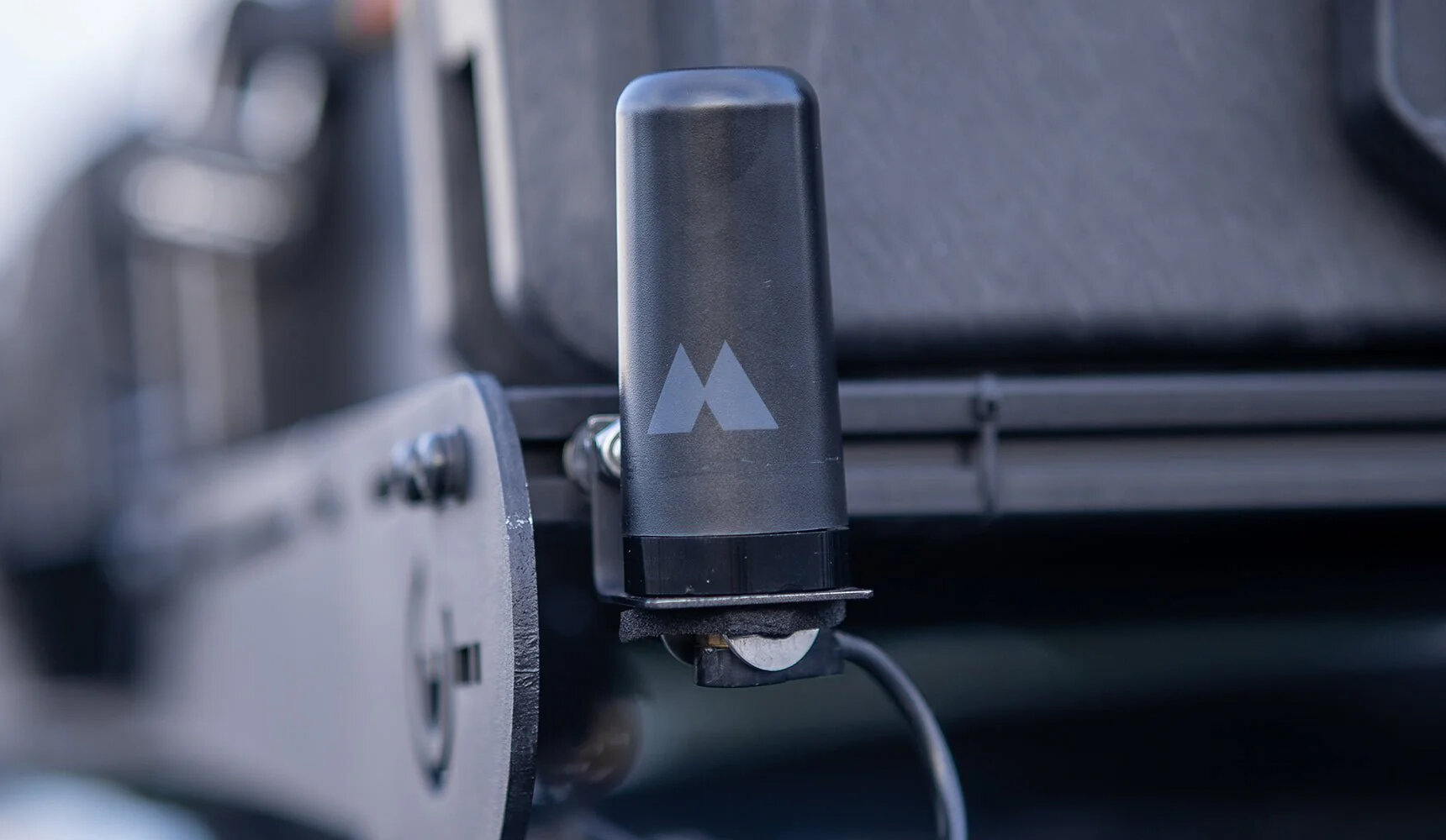 Midland Radio MXTA25 3DB Ghost Antenna Quadratec