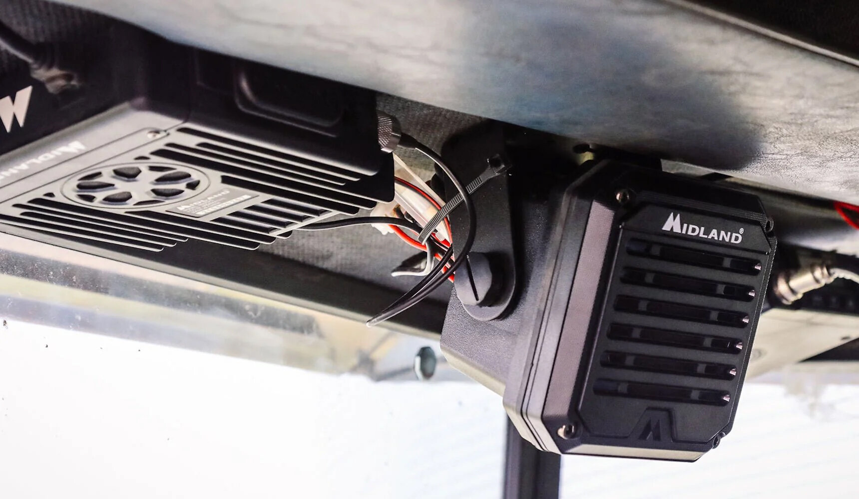 Midland Additional speaker AU30 for radio equipment