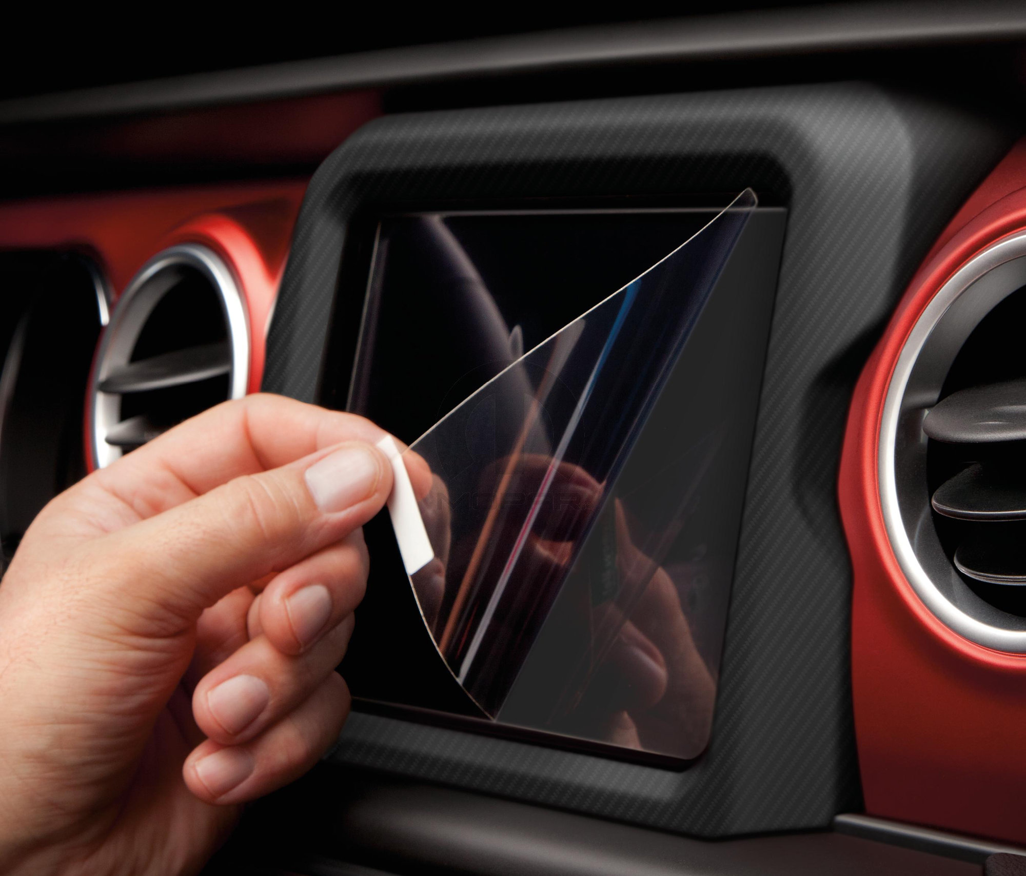 display screens on 2018 jeep jl price