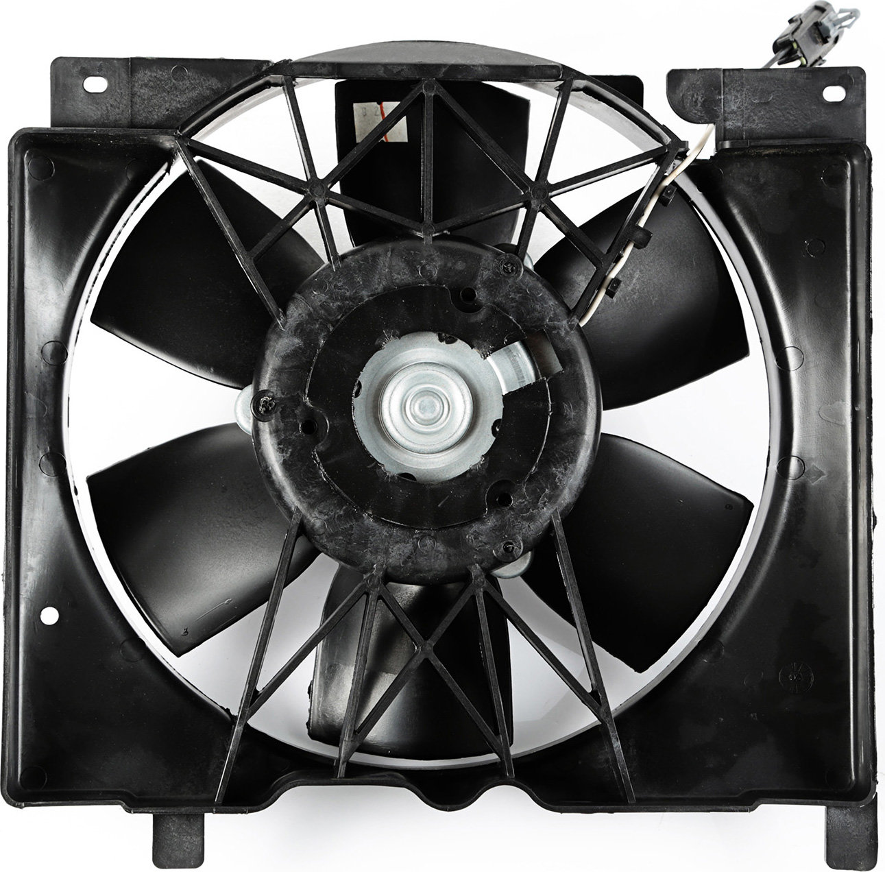 OMIX 56022058AA Heavy Duty Fan for 94-96 Jeep Cherokee XJ