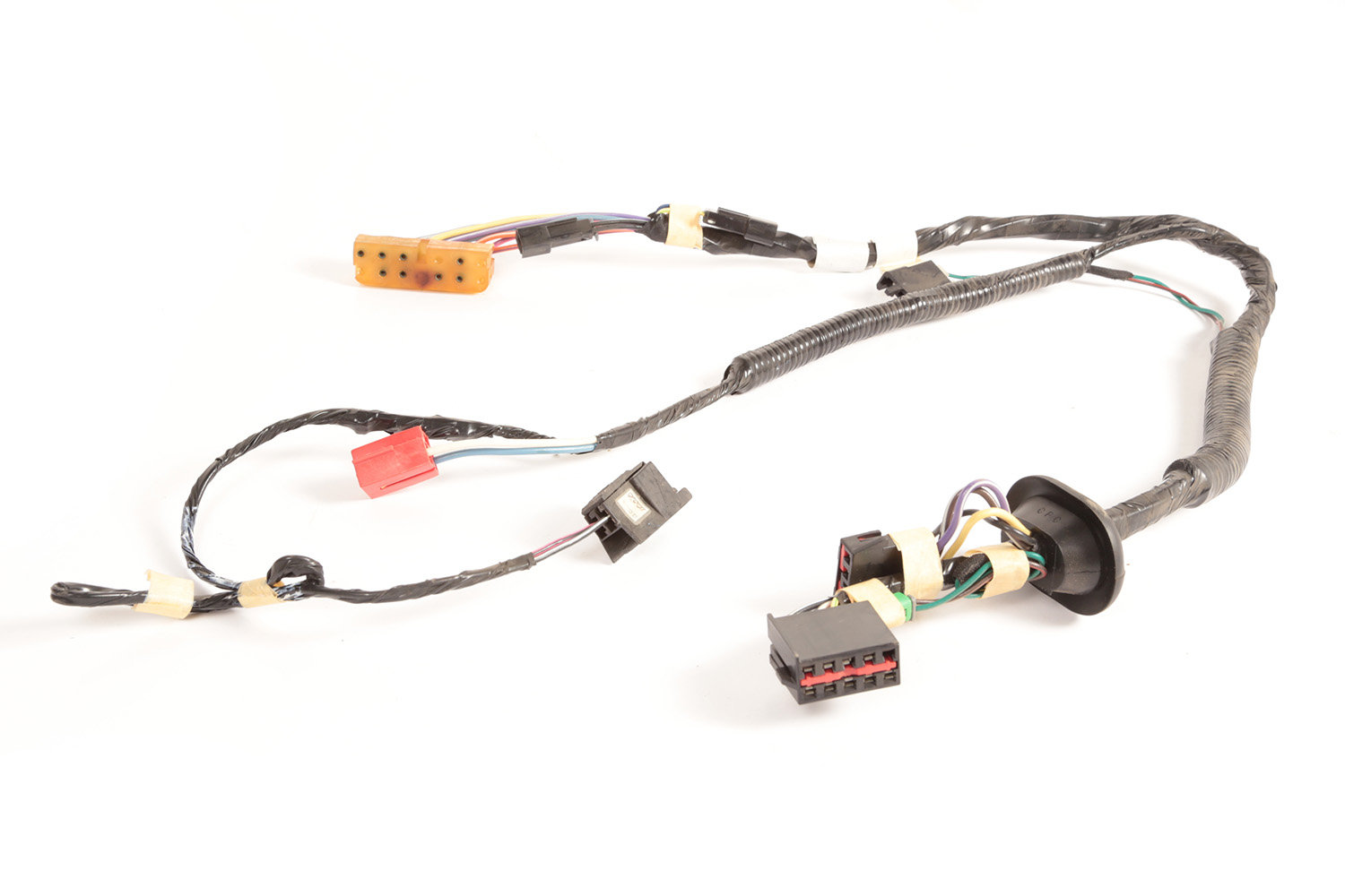 Jeep Cherokee Door Wiring Harness from www.quadratec.com