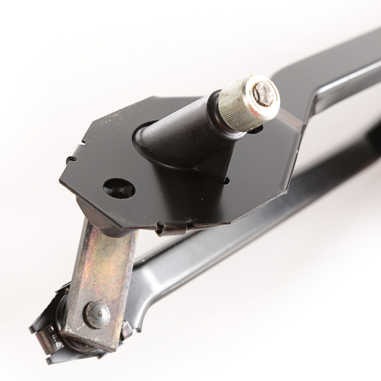 OMIX 55155300 Wiper Motor & Pivot for 9199 Jeep Cherokee XJ & Comanche