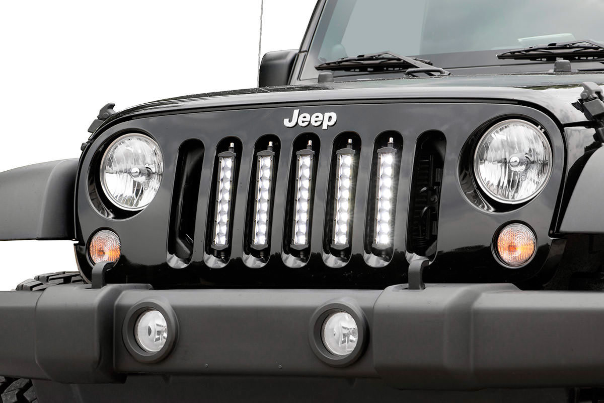 Rough Country 8in LED Light Bar & Vertical Grille Mount Kit for 07-18 Jeep  Wrangler JK | Quadratec