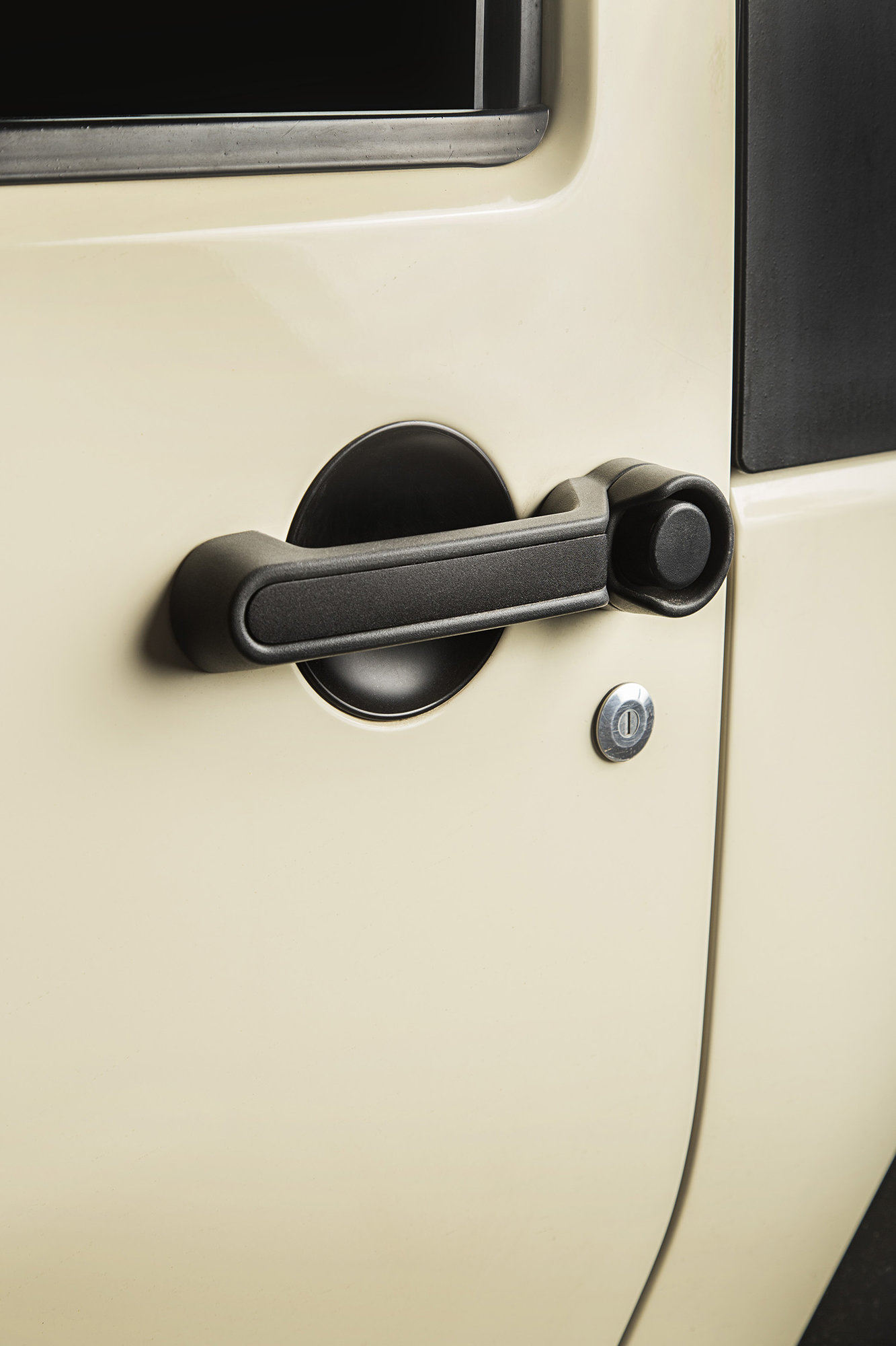 Rugged Ridge Door Handle Inserts for 07-18 Jeep Wrangler JK 2 Door |  Quadratec