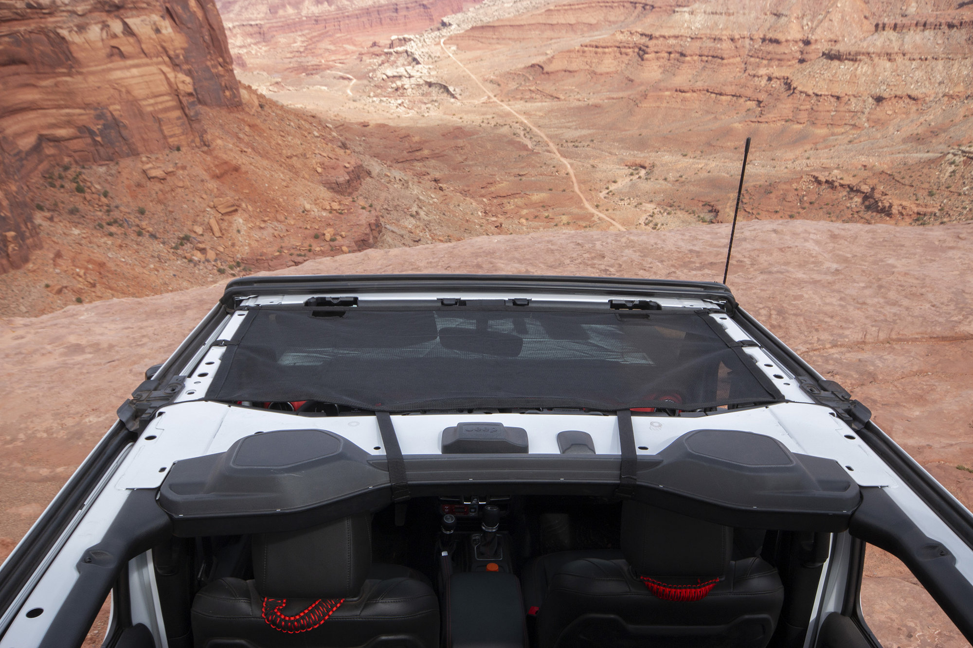 Rugged Ridge 13579 73 Hardtop Eclipse Sun Shade For 18 20