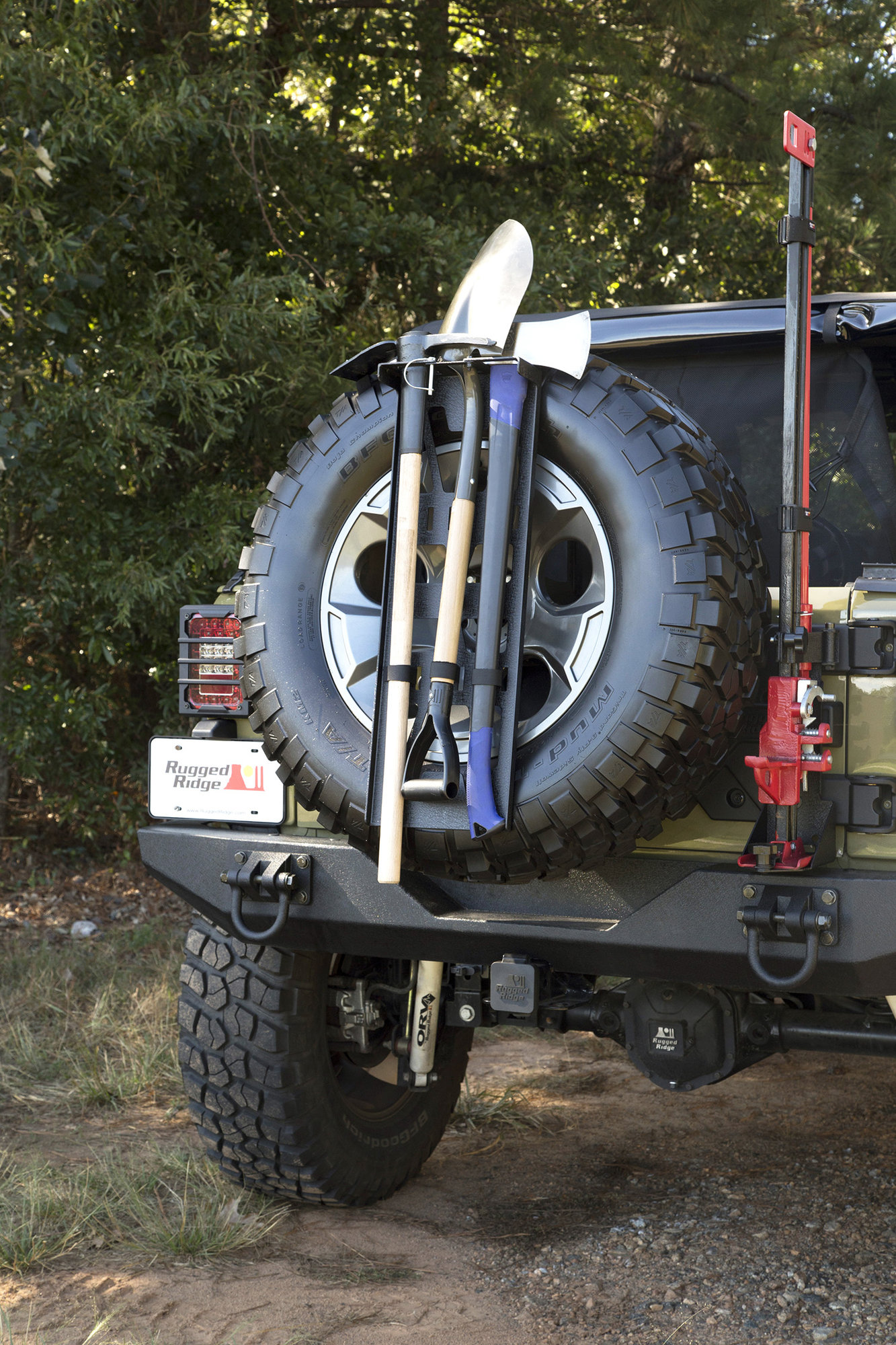 Jeep spare shop tire ski rack