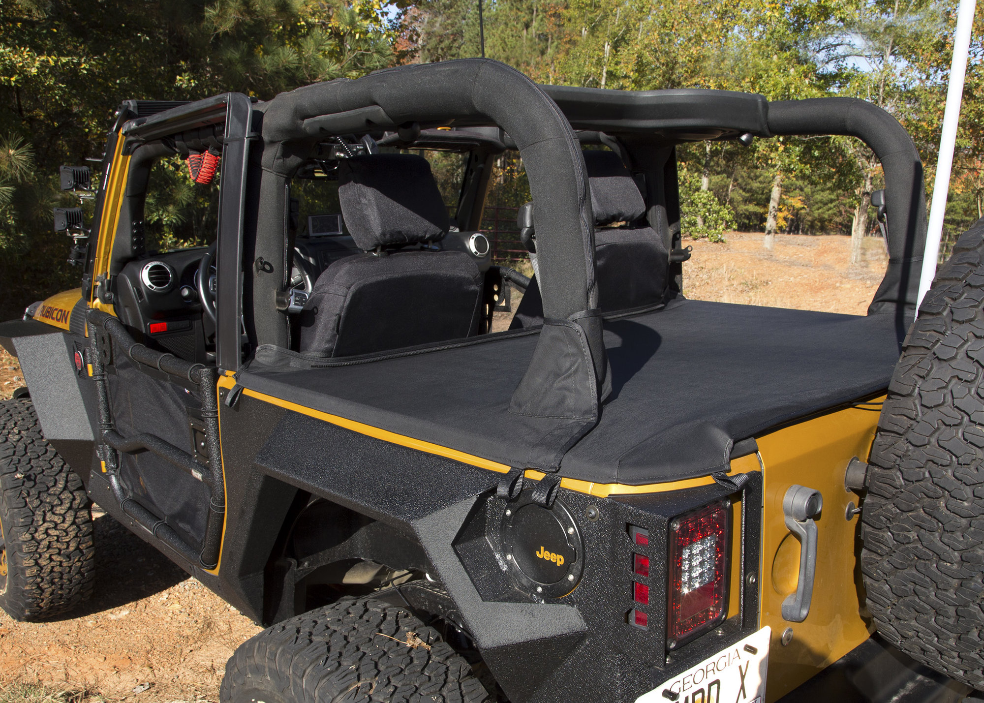 Rugged Ridge 13550 03 Tonneau Cover For 07 18 Jeep Wrangler Jk 2 Door