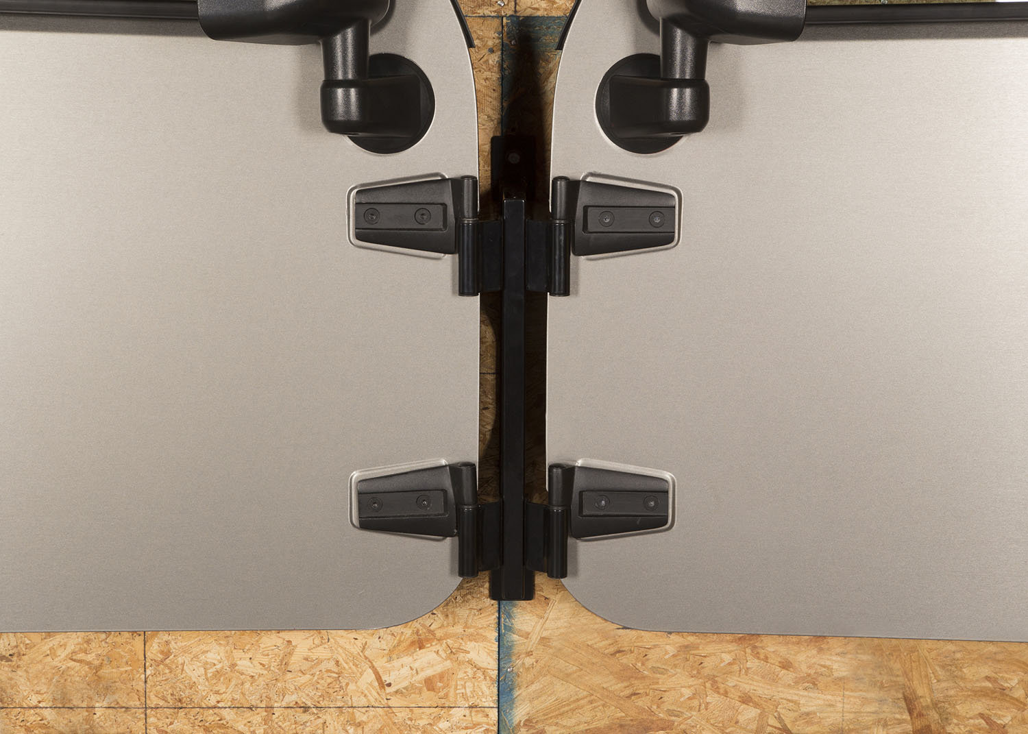 Rugged Ridge  Wall Mount Door Holders for 76-22 Jeep Wrangler JL, JK,  TJ, YJ & CJ | Quadratec