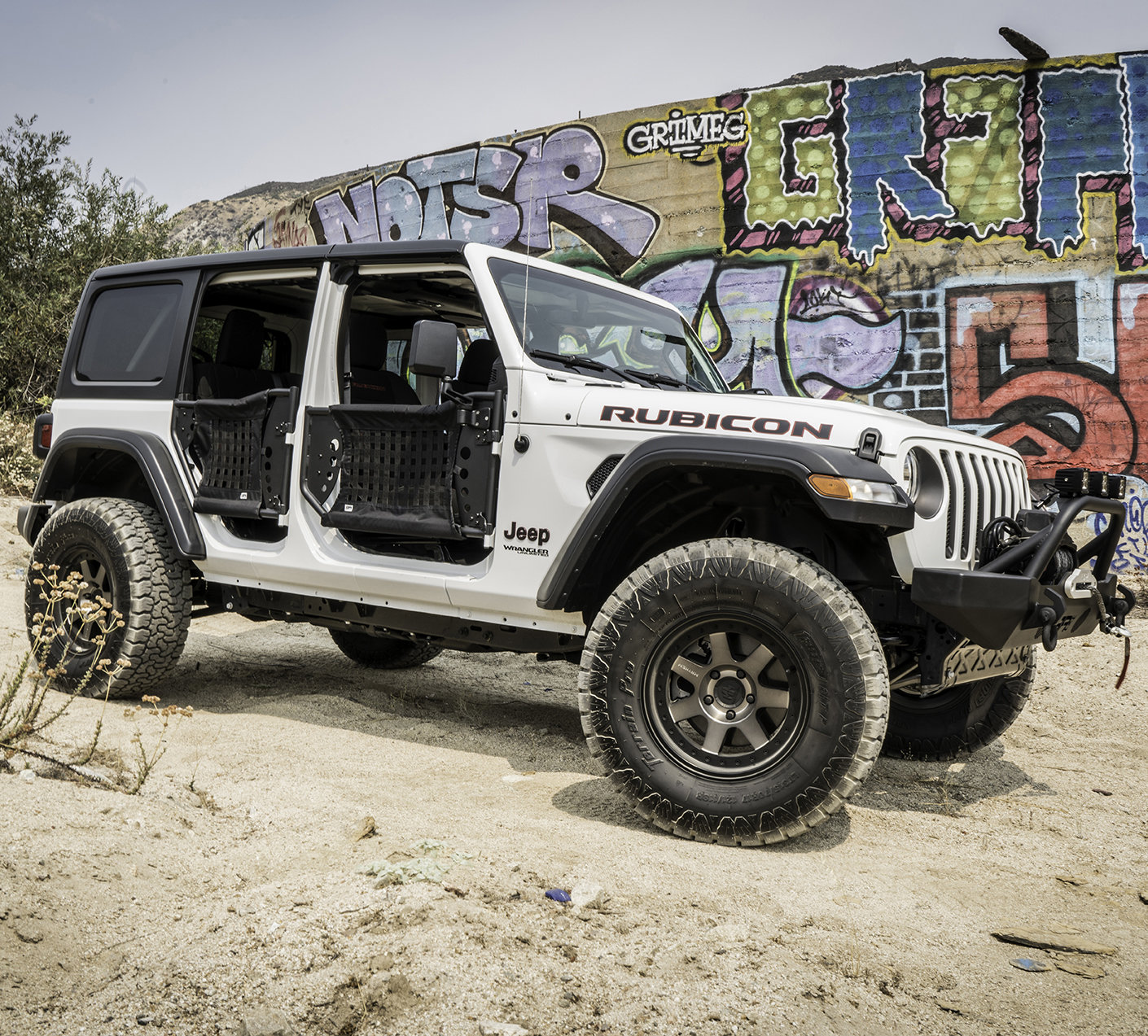 Body Armor JL-6149 Gen III Front Trail Doors for 18-21 Jeep Wrangler JL &  Gladiator JT | Quadratec