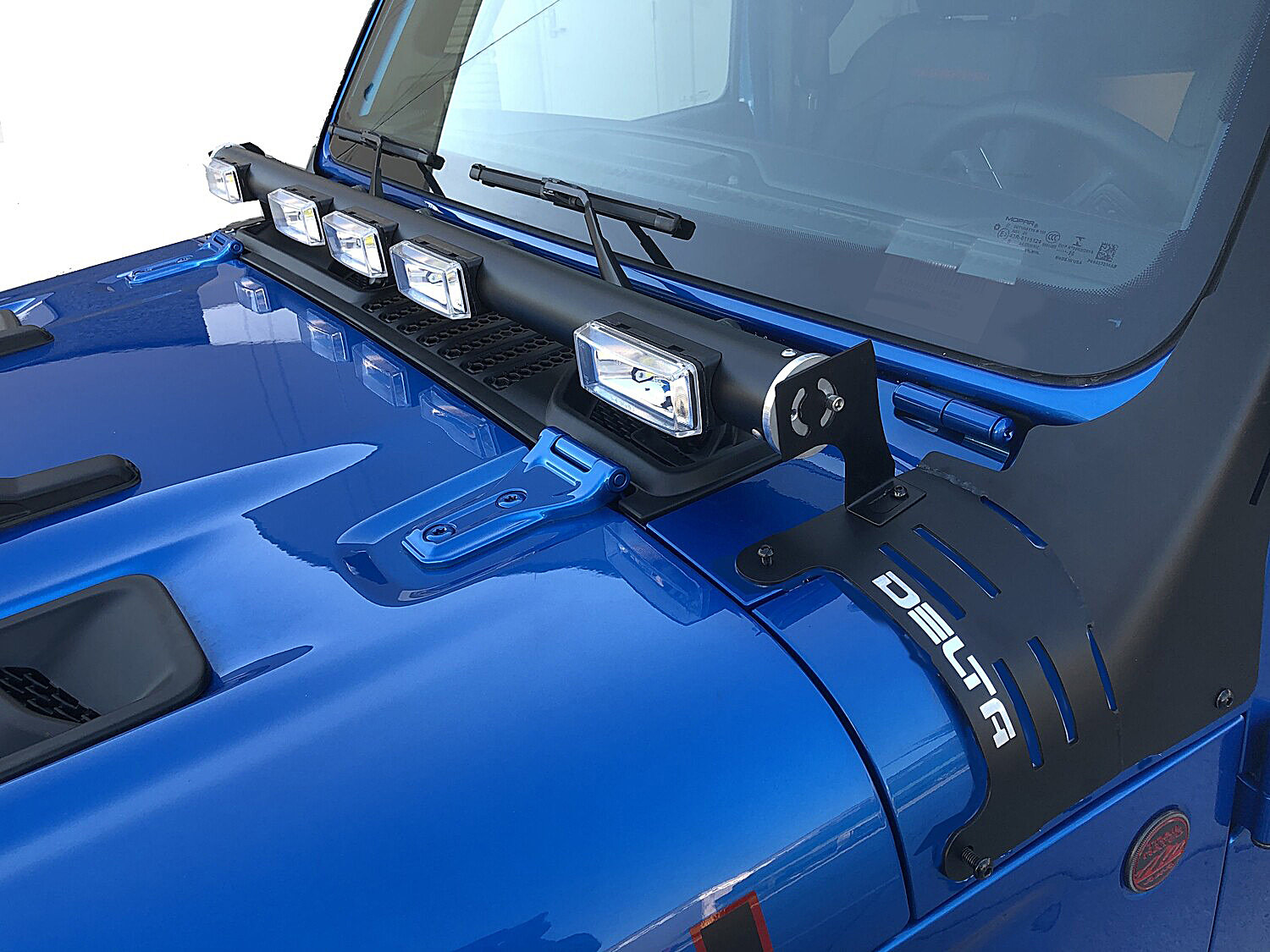 Delta Tech 019588TUB 48" 48,000Lumen HoodMounted RANGE LED Light