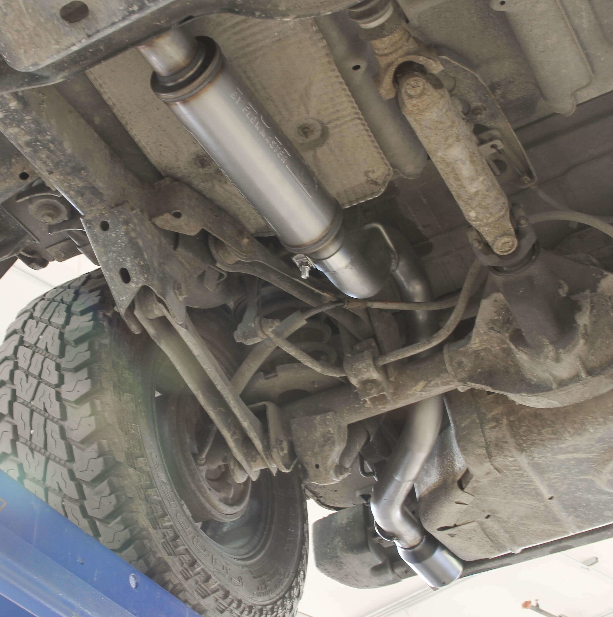 Total 64+ imagen 2000 wrangler exhaust