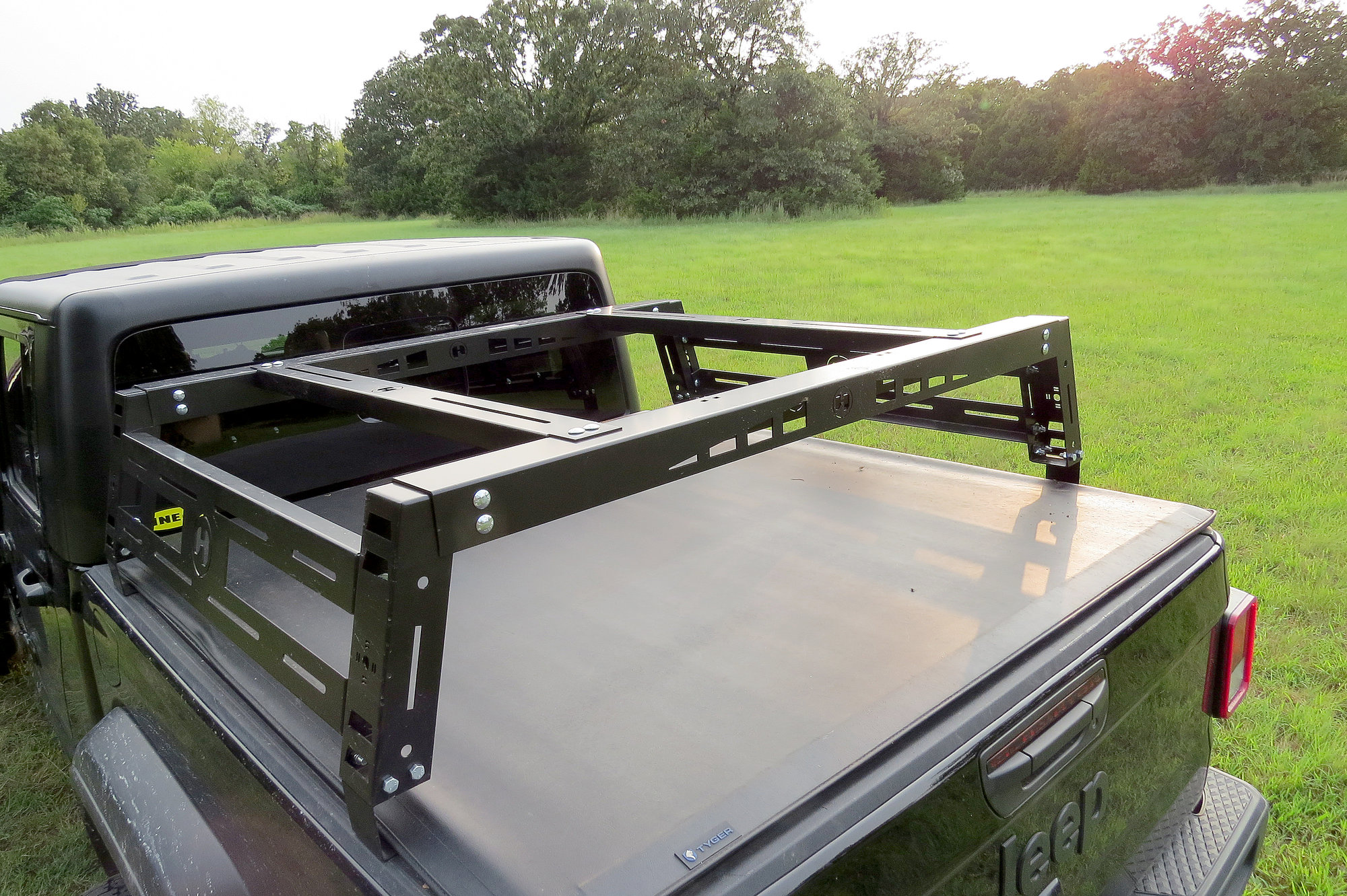 HOBBS 1010 ADTCM2 Tonneau Cover Mounts for 20 21 Jeep Gladiator JT