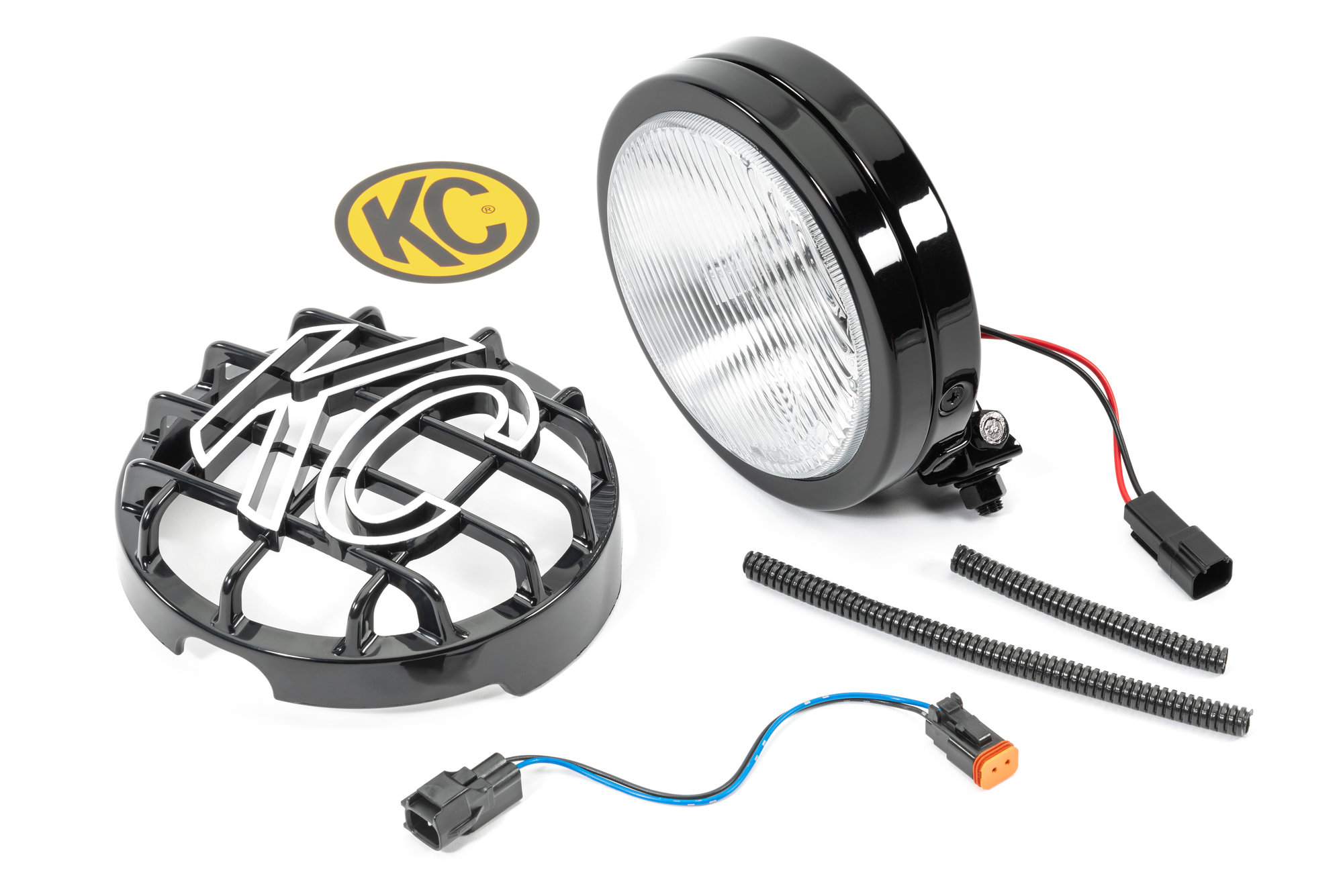 KC HiLiTES Replacement Fog Light for 97-04 Jeep Wrangler TJ & Unlimited | Quadratec KC HiLiTES Replacement Fog Light for 97-04 Jeep Wrangler TJ & Unlimited | Quadratec