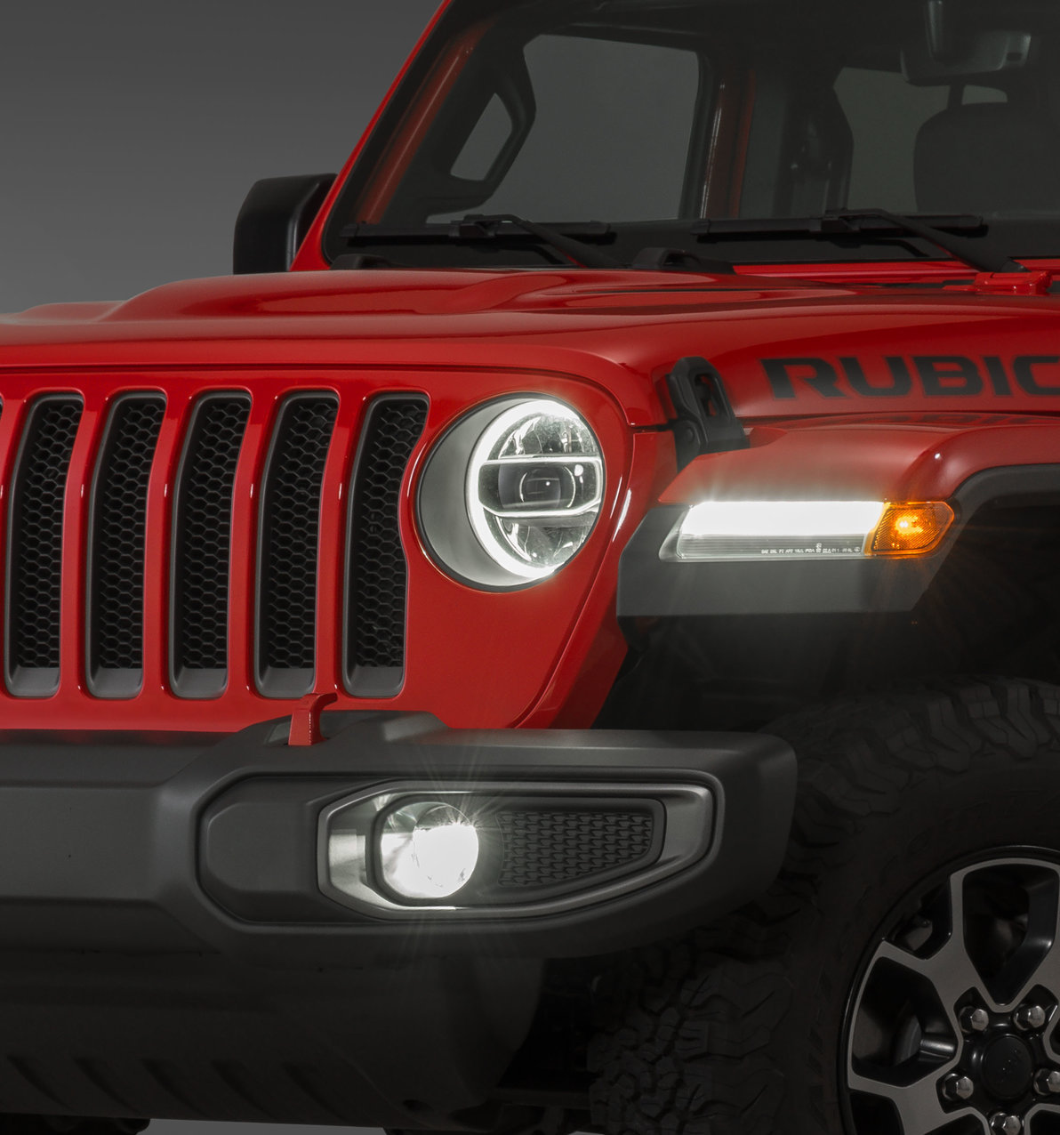 Mopar LED Parking Lamp for 18-21 Jeep Wrangler JL & Gladiator JT | Quadratec