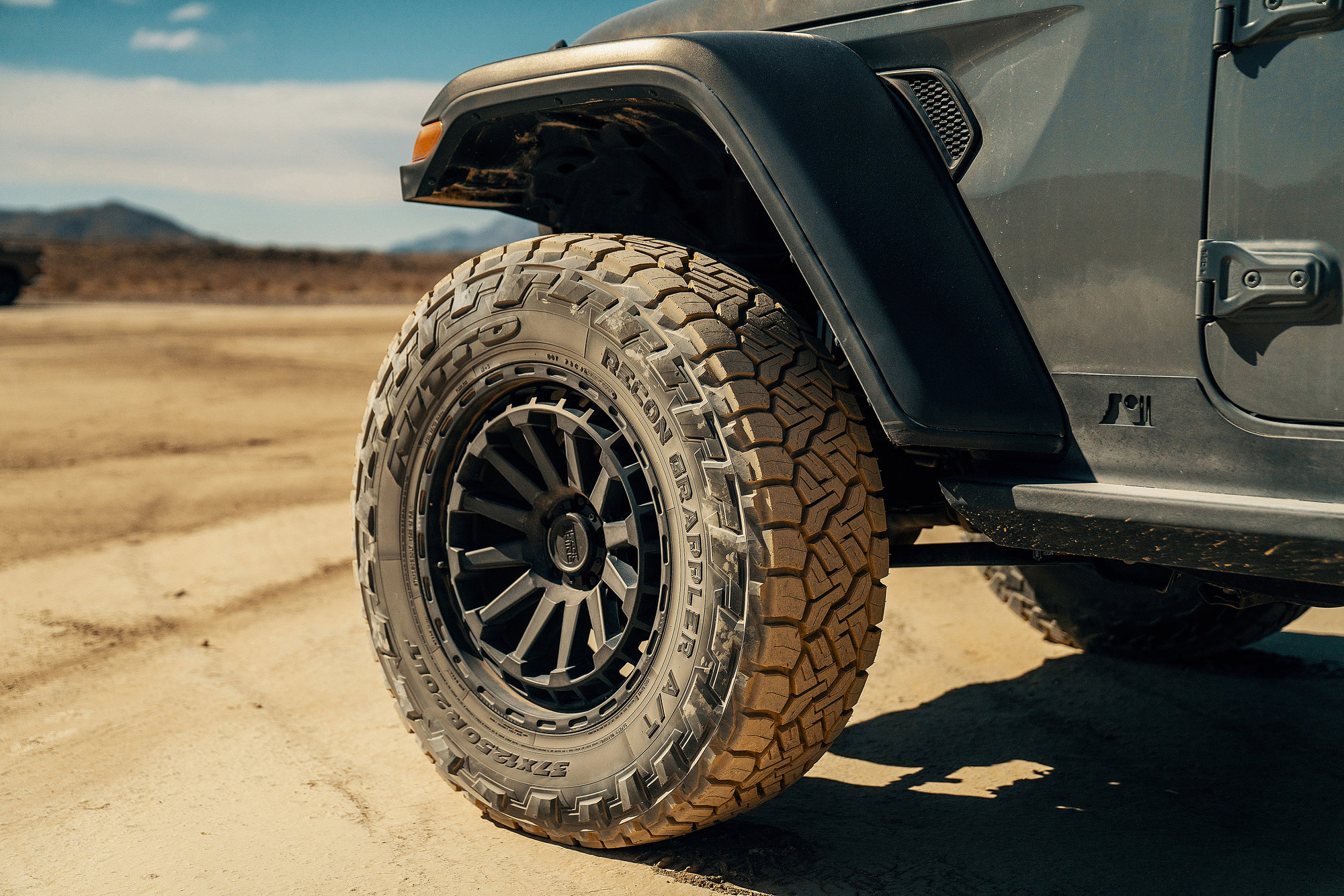 Nitto Recon Grappler Tire In 35x1250r17lt Quadratec