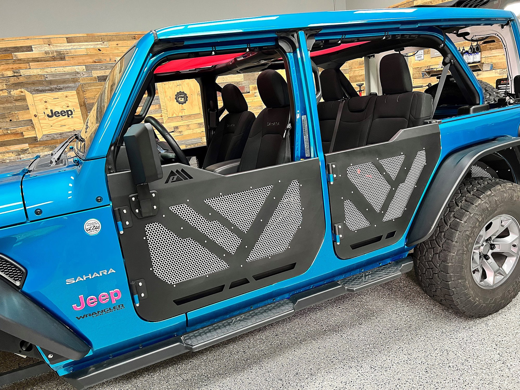 Paramount Automotive Recon Half Doors for 18-22 Jeep Wrangler JL &  Gladiator JT | Quadratec