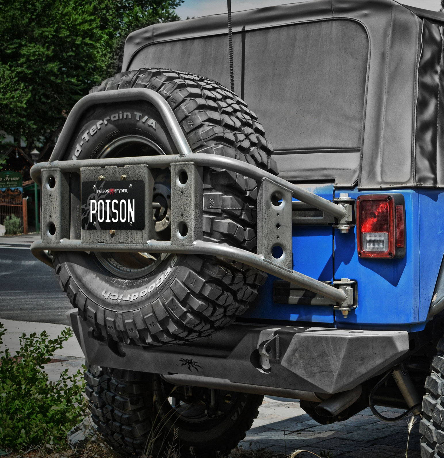 Poison Spyder 17-13-010 Body Mount Tire Carrier for 07-18 Jeep Wrangler JK  | Quadratec